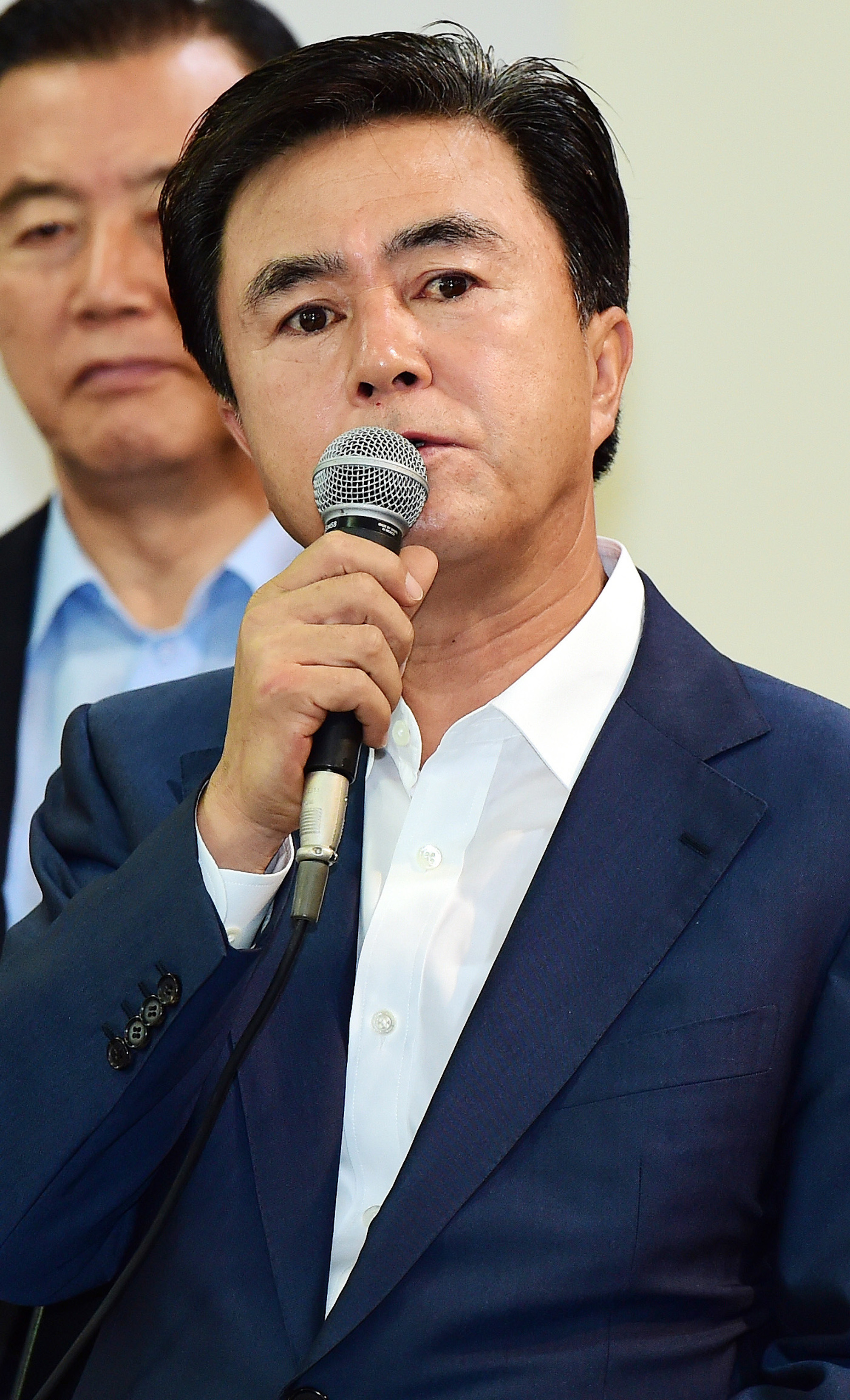 정치;정당;자유한국당;홍준표;정우택