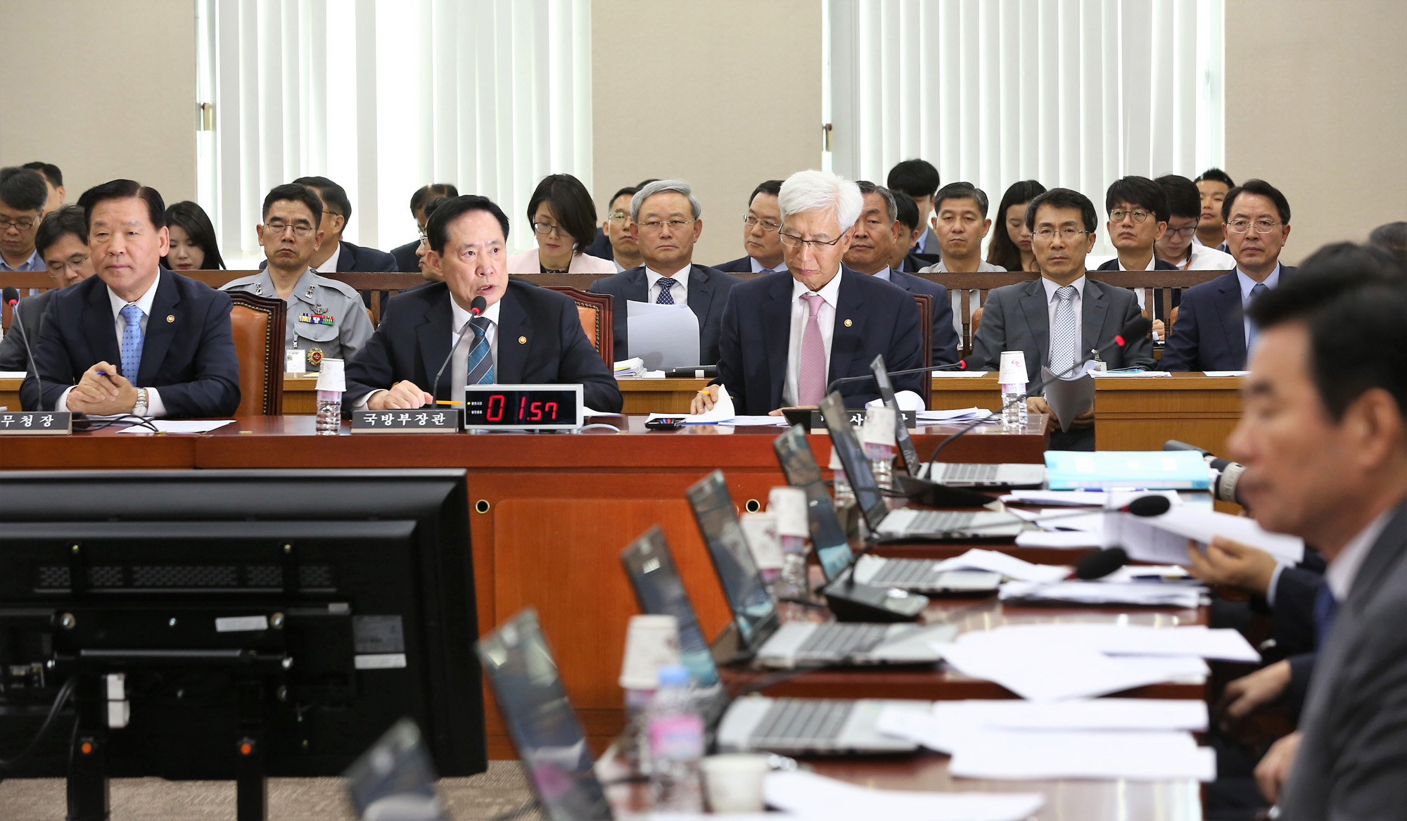 정치;국회;국방위원회;송영무