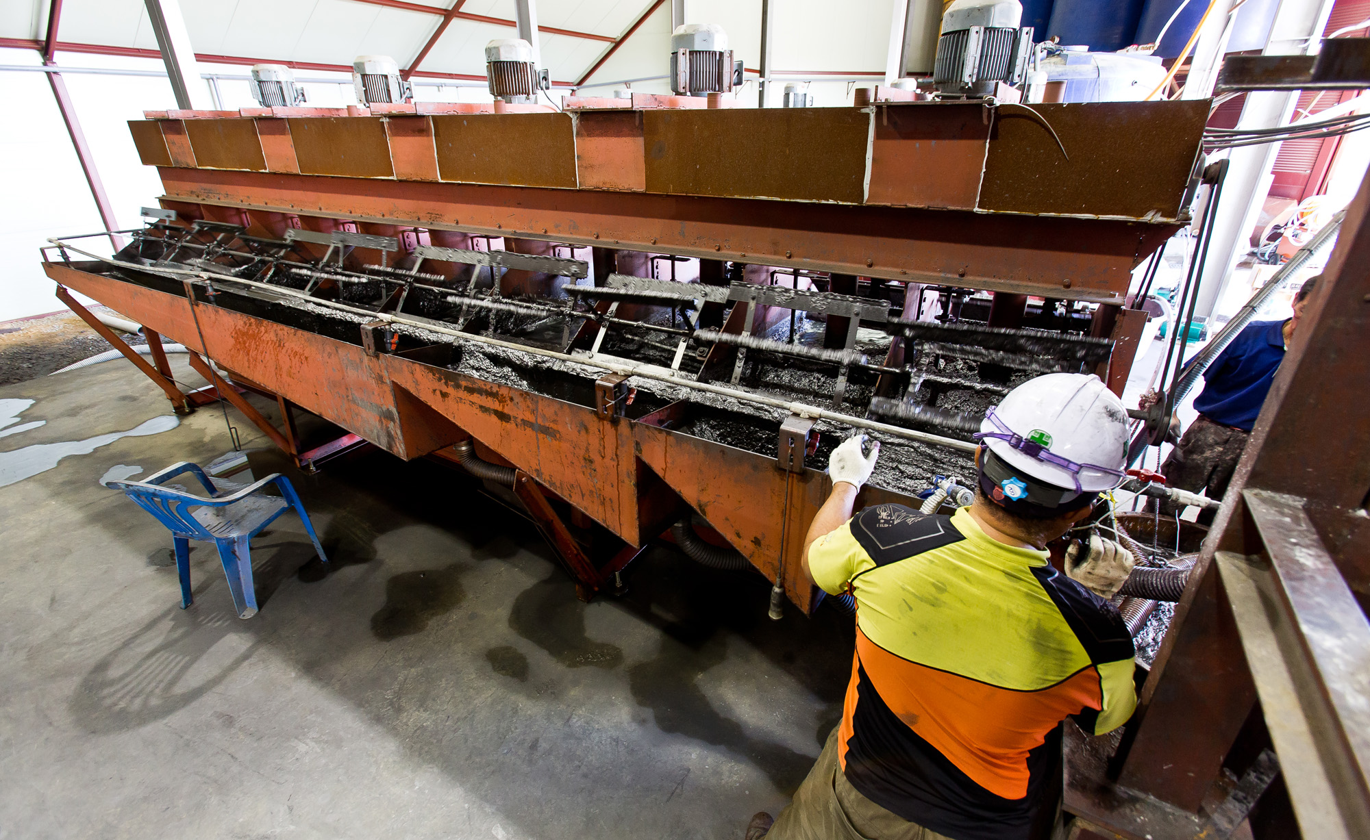 경제/기업/광산업/광물업/흑연/채굴/그래핀/그라