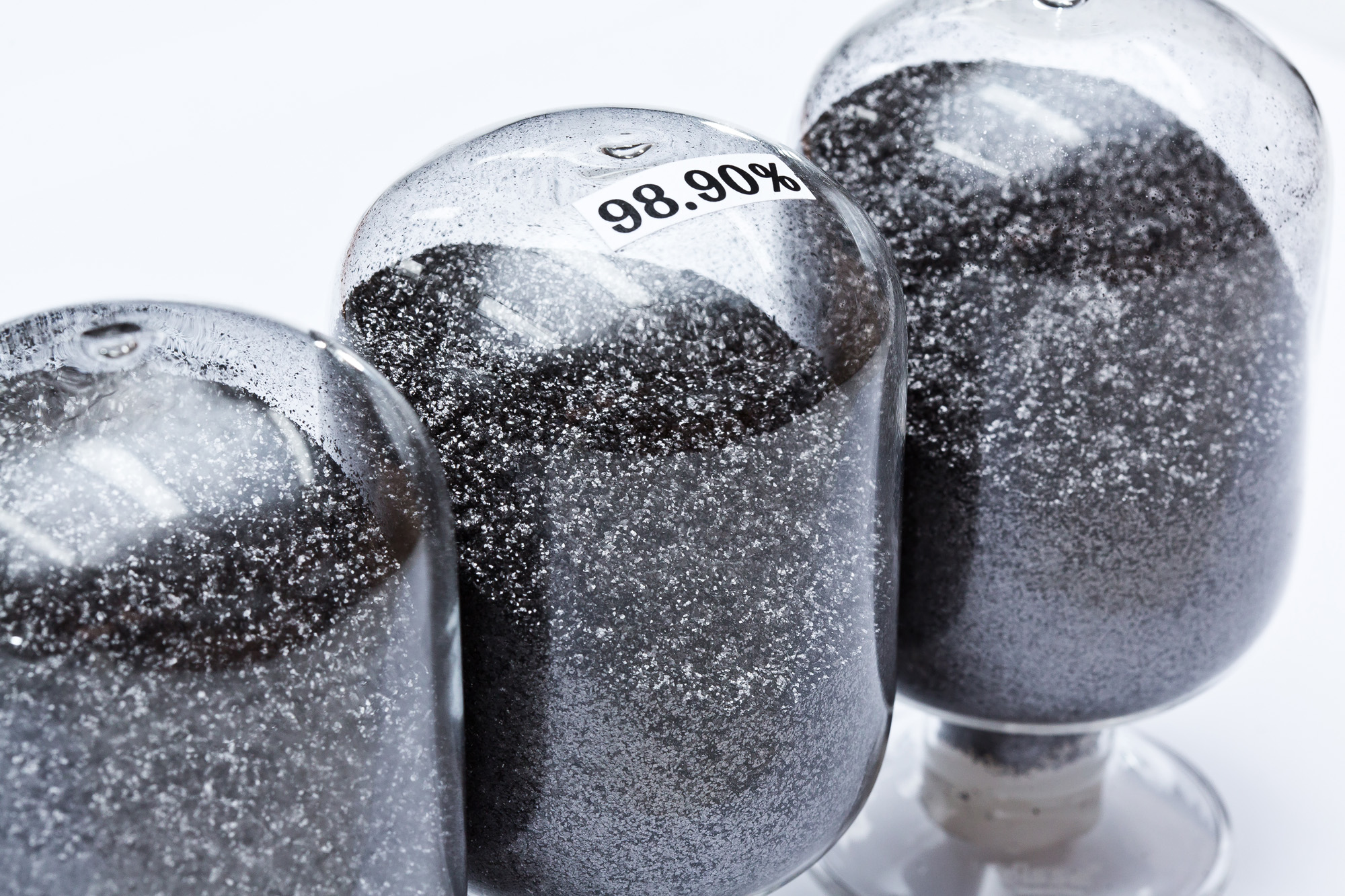 경제/기업/광산업/광물업/흑연/채굴/그래핀/그라