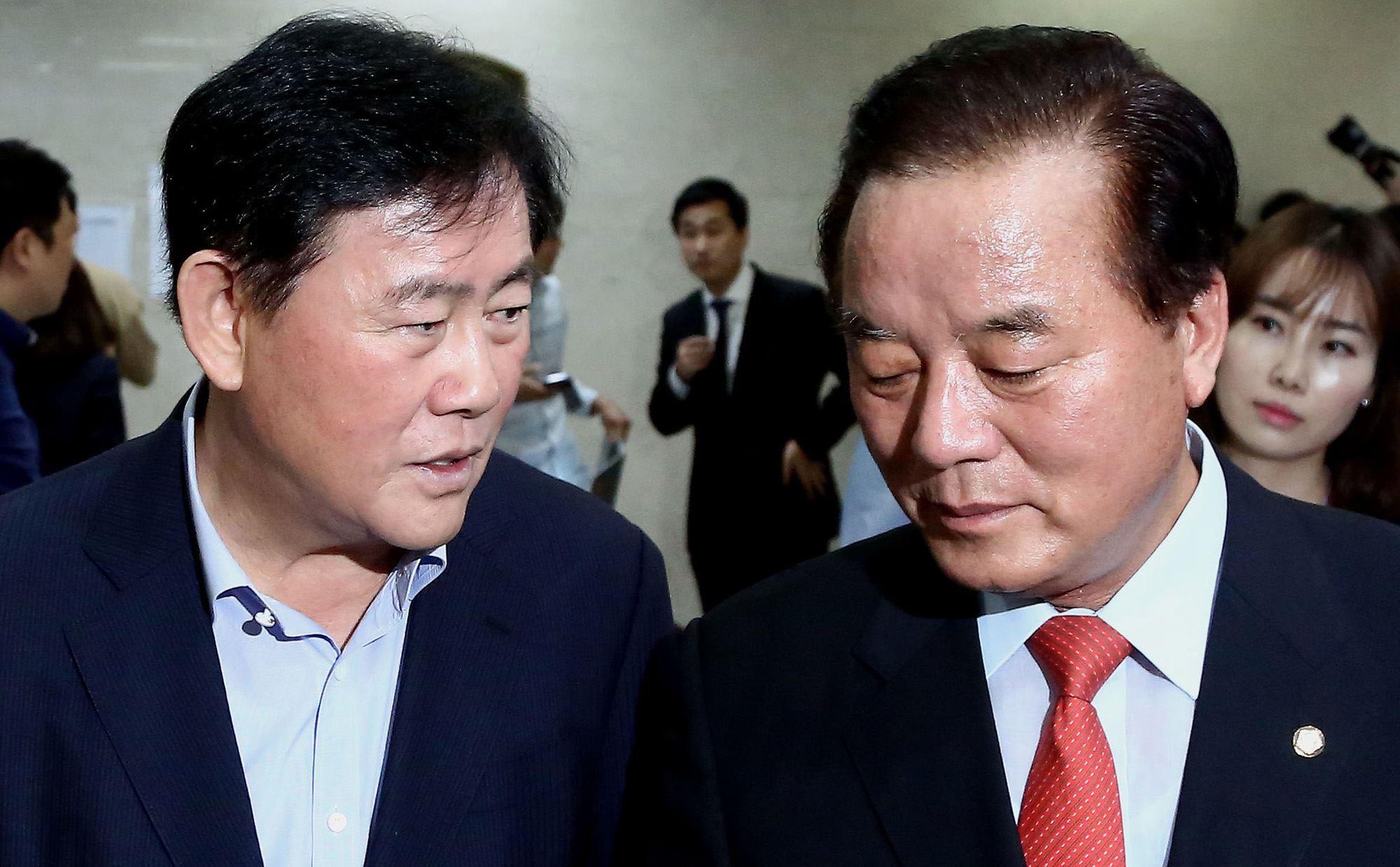 정치;국회;박근혜불구속수사;친박계의원;자유한국당