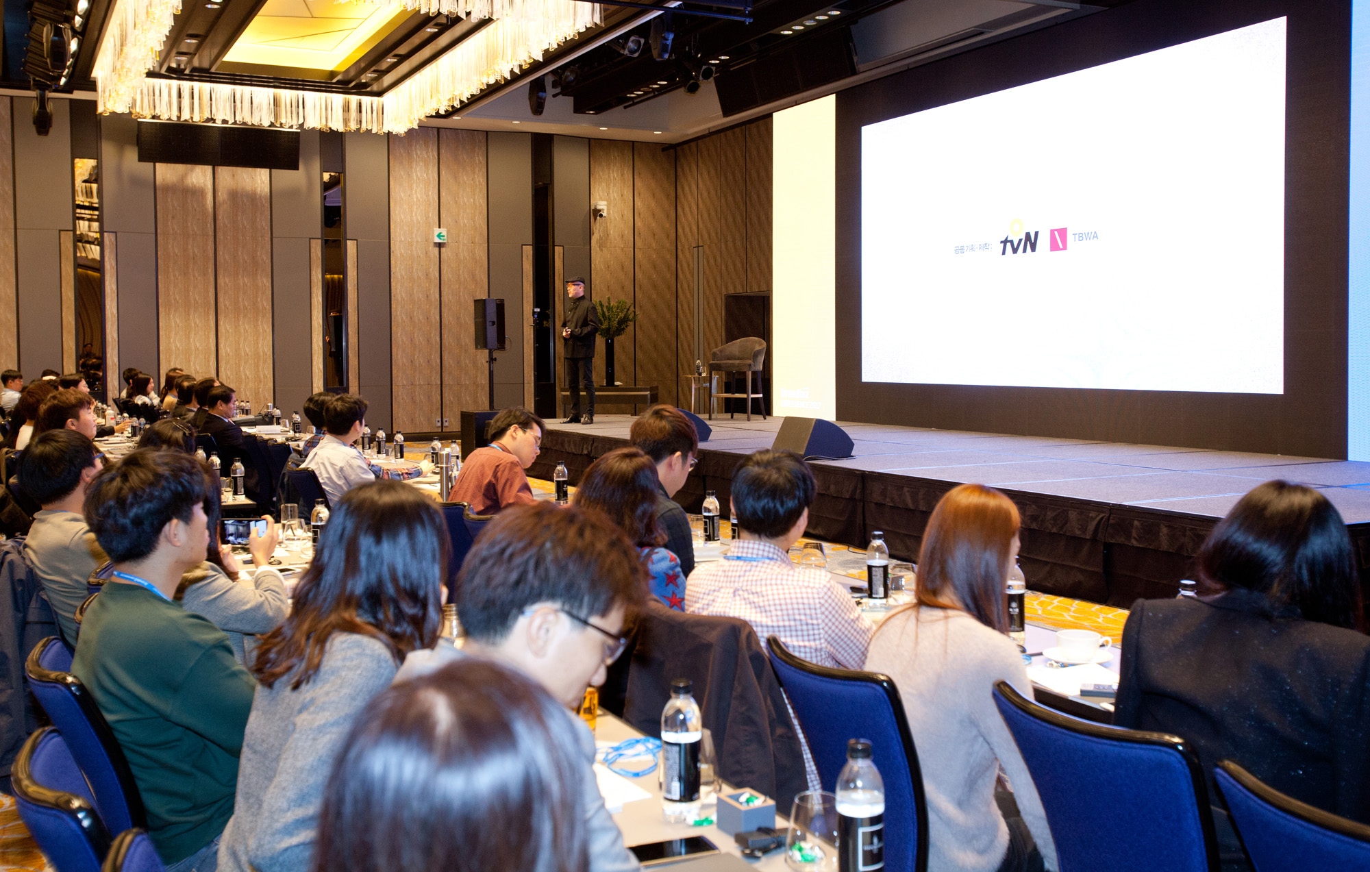 비즈한국컨퍼런스;박웅현