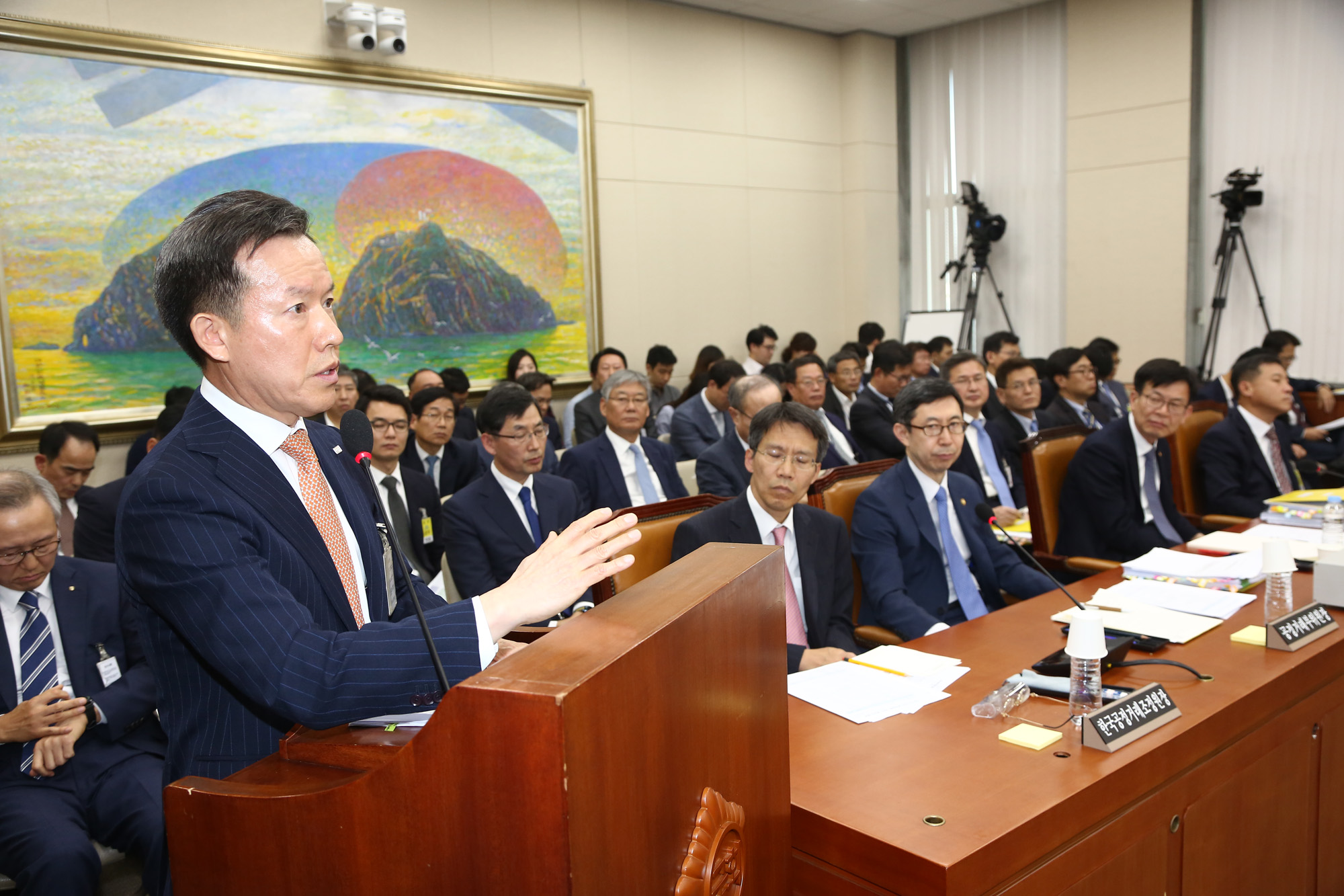 정치;국회;국정감사;공정거래위원회;김상조;정무위원회;최현만