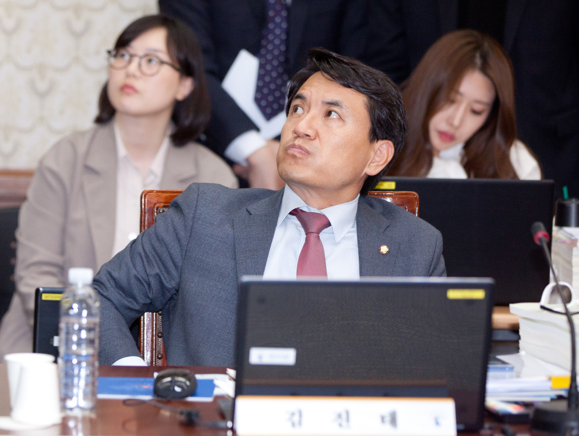 국정감사;고등법원;김진태