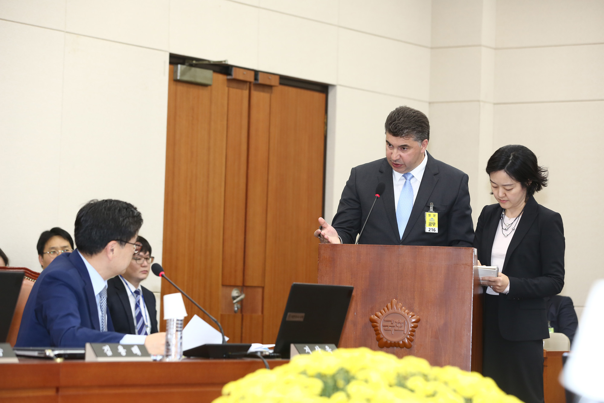 국회;국정감사;정무위원회;GM대우사장;한국지엠대표;카허카젬