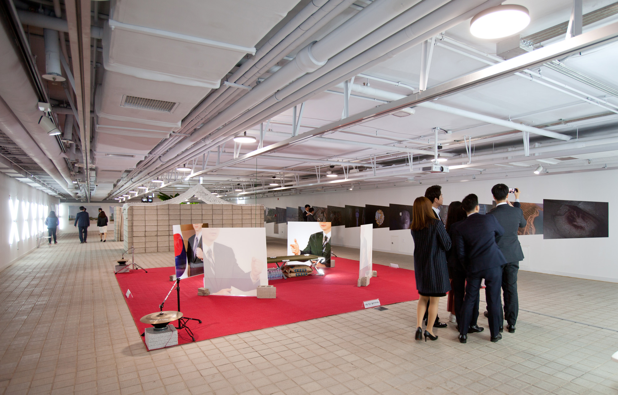 유령역;비밀벙커;방공호