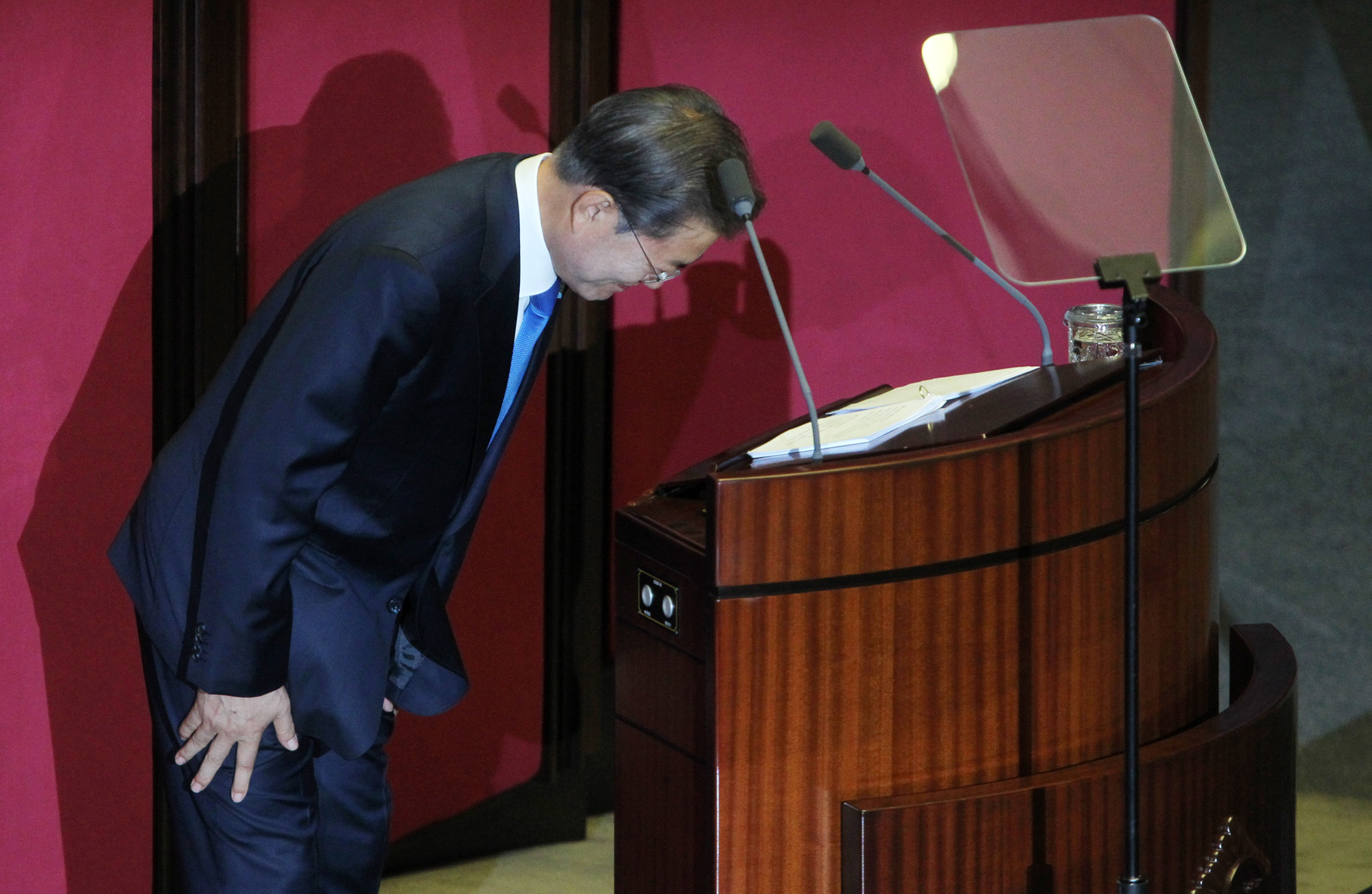 정치;국회;문재인;시정연설;자유한국당현수막시위