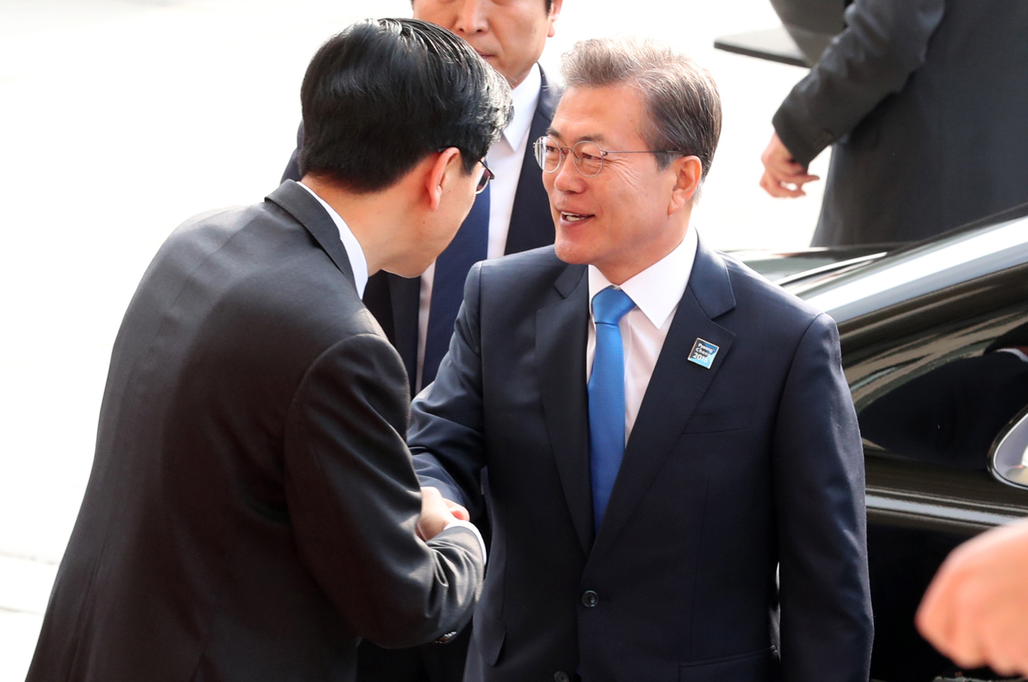 정치;국회;문재인;시정연설;자유한국당현수막시위