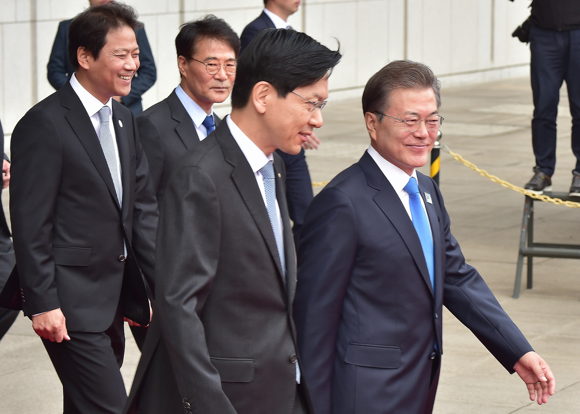 정치;국회;문재인;시정연설;자유한국당현수막시위