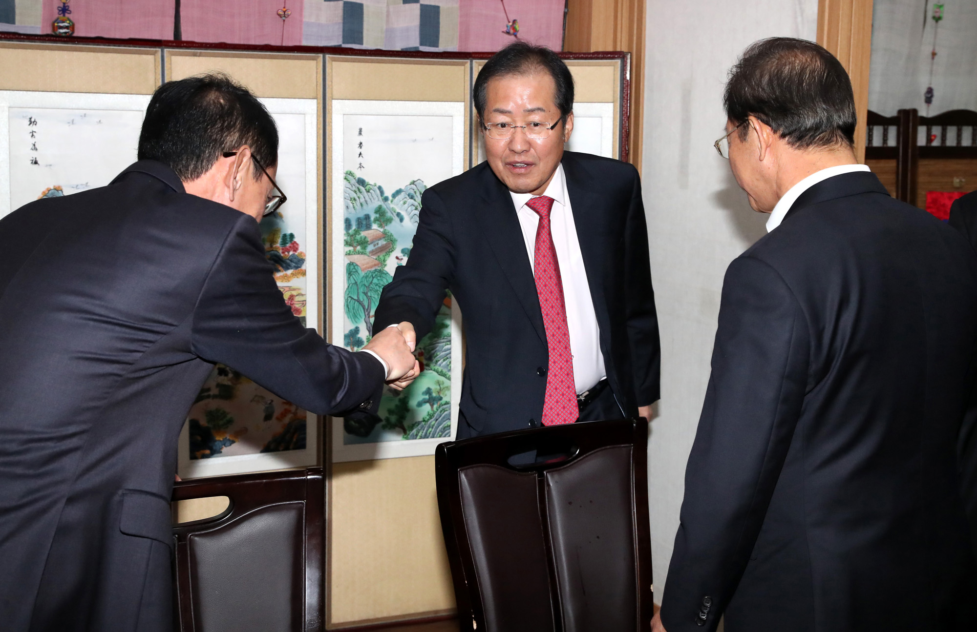 정치;자유한국당;홍준표