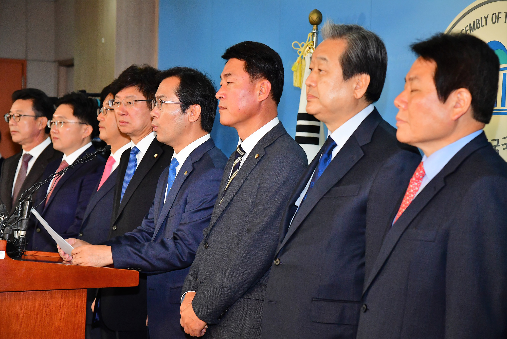 정치;국회;바른정당탈당;김무성;바른정당통합파