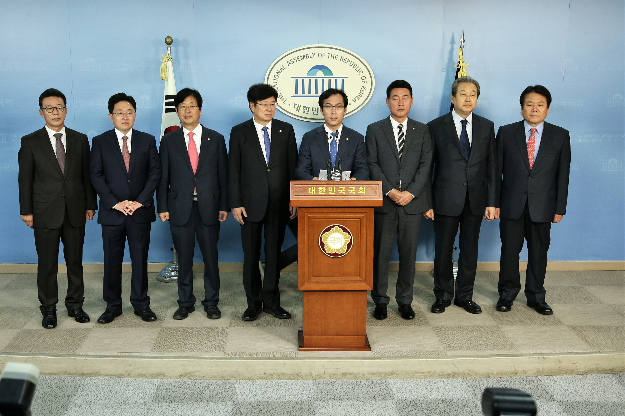 정치;국회;바른정당탈당;김무성;바른정당통합파