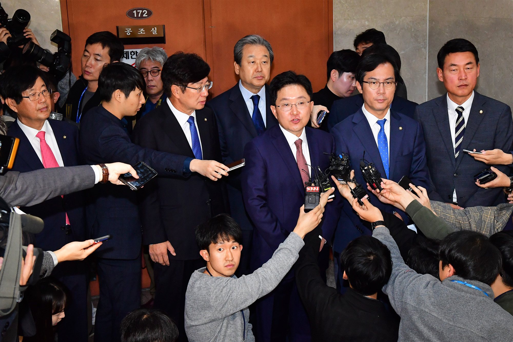 정치;국회;바른정당탈당;김무성;바른정당통합파