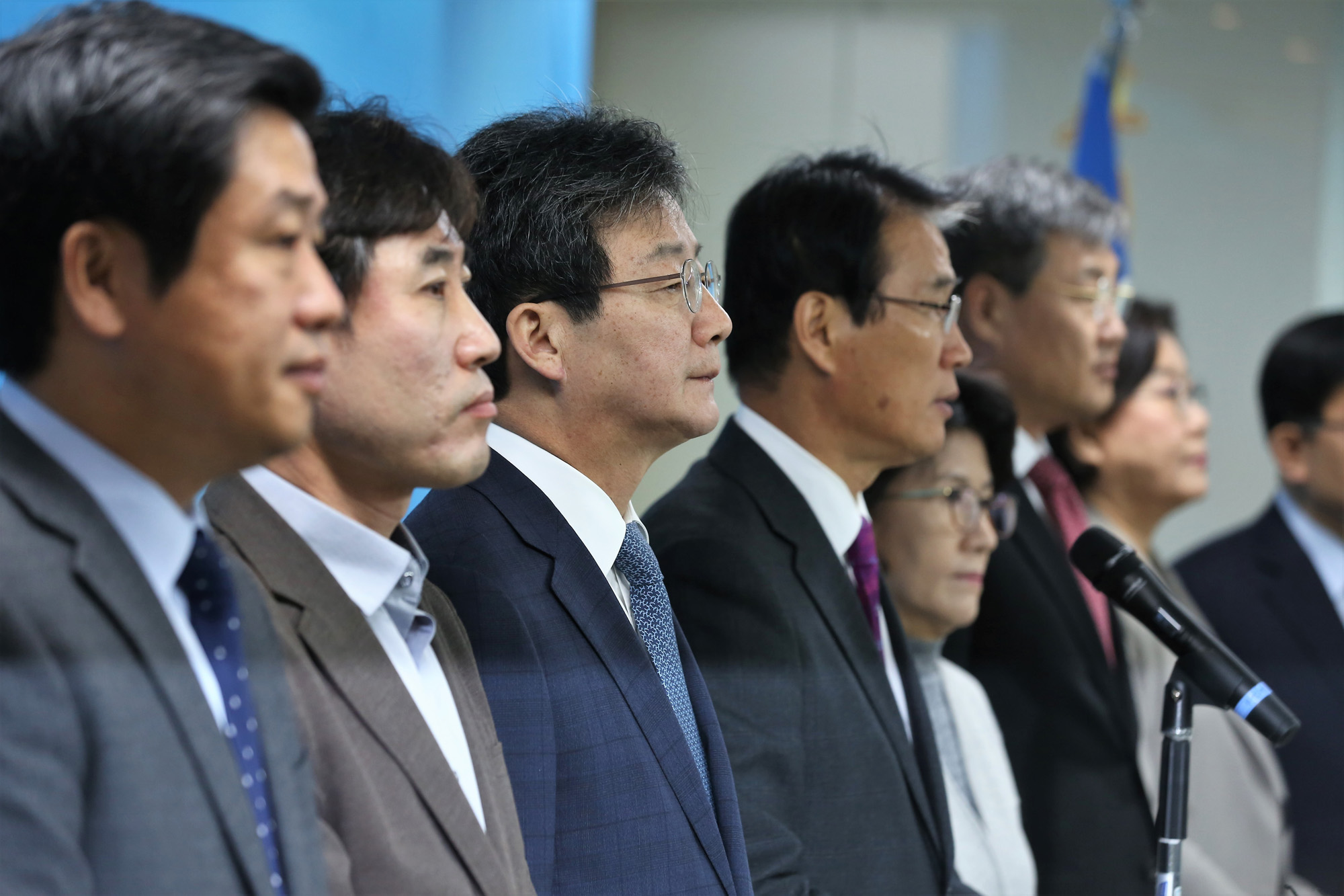 정치;바른정당;유승민;권오을