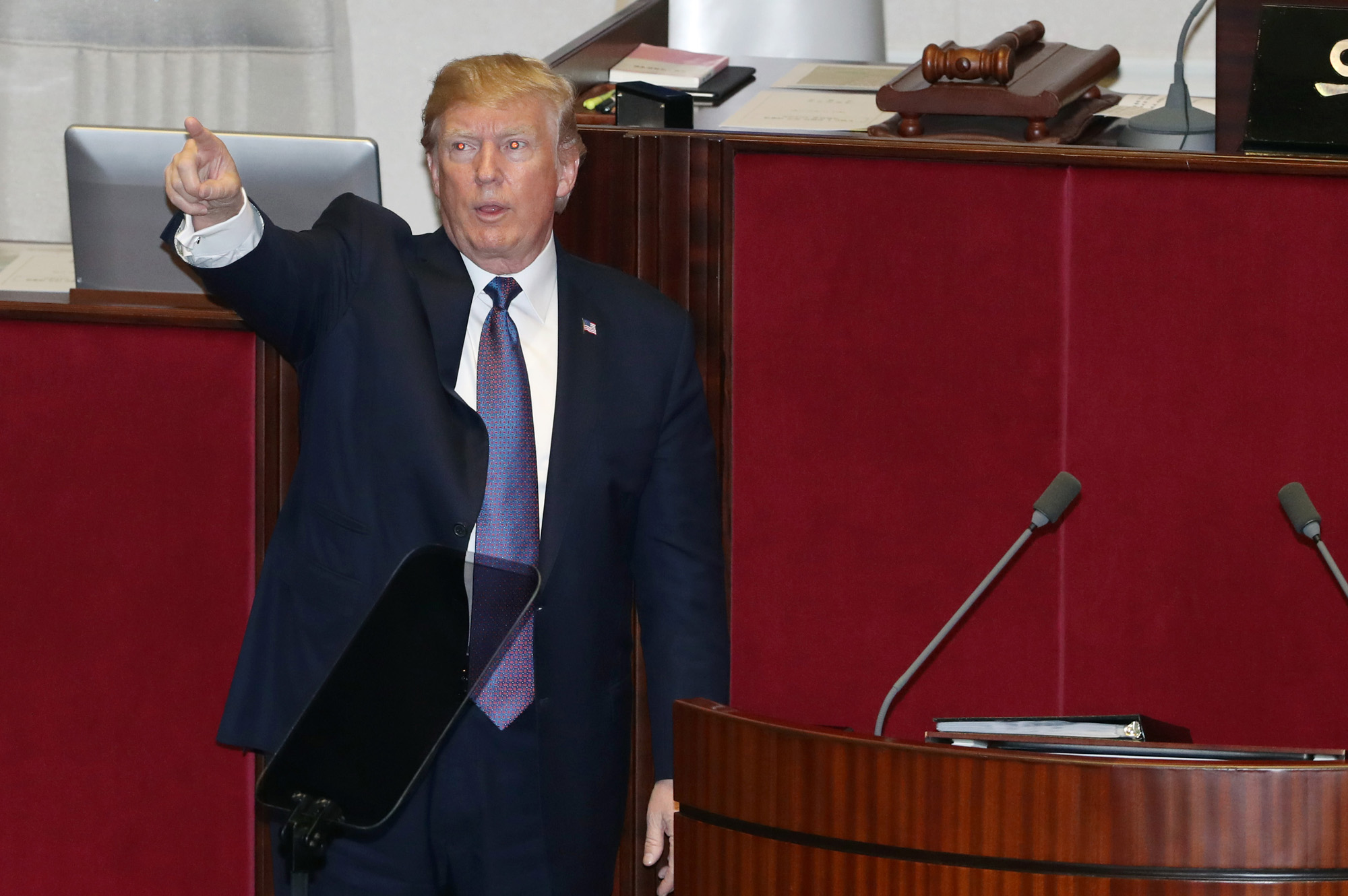 정치;국회;국회연설;미국대통령;도널드트럼프;멜라니아;트럼프연설