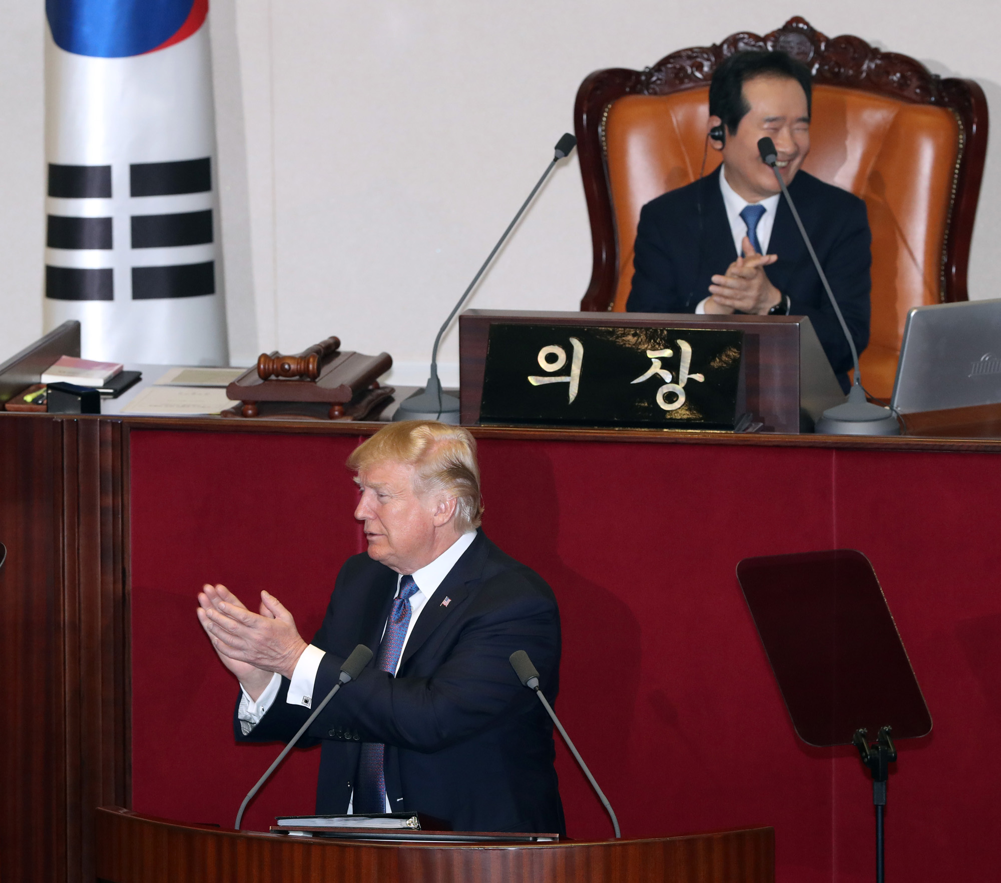 정치;국회;국회연설;미국대통령;도널드트럼프;멜라니아;트럼프연설