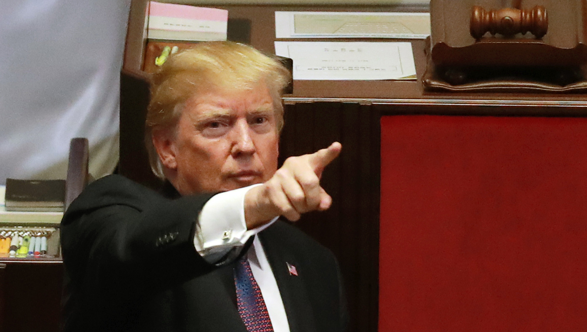 정치;국회;국회연설;미국대통령;도널드트럼프;멜라니아;트럼프연설