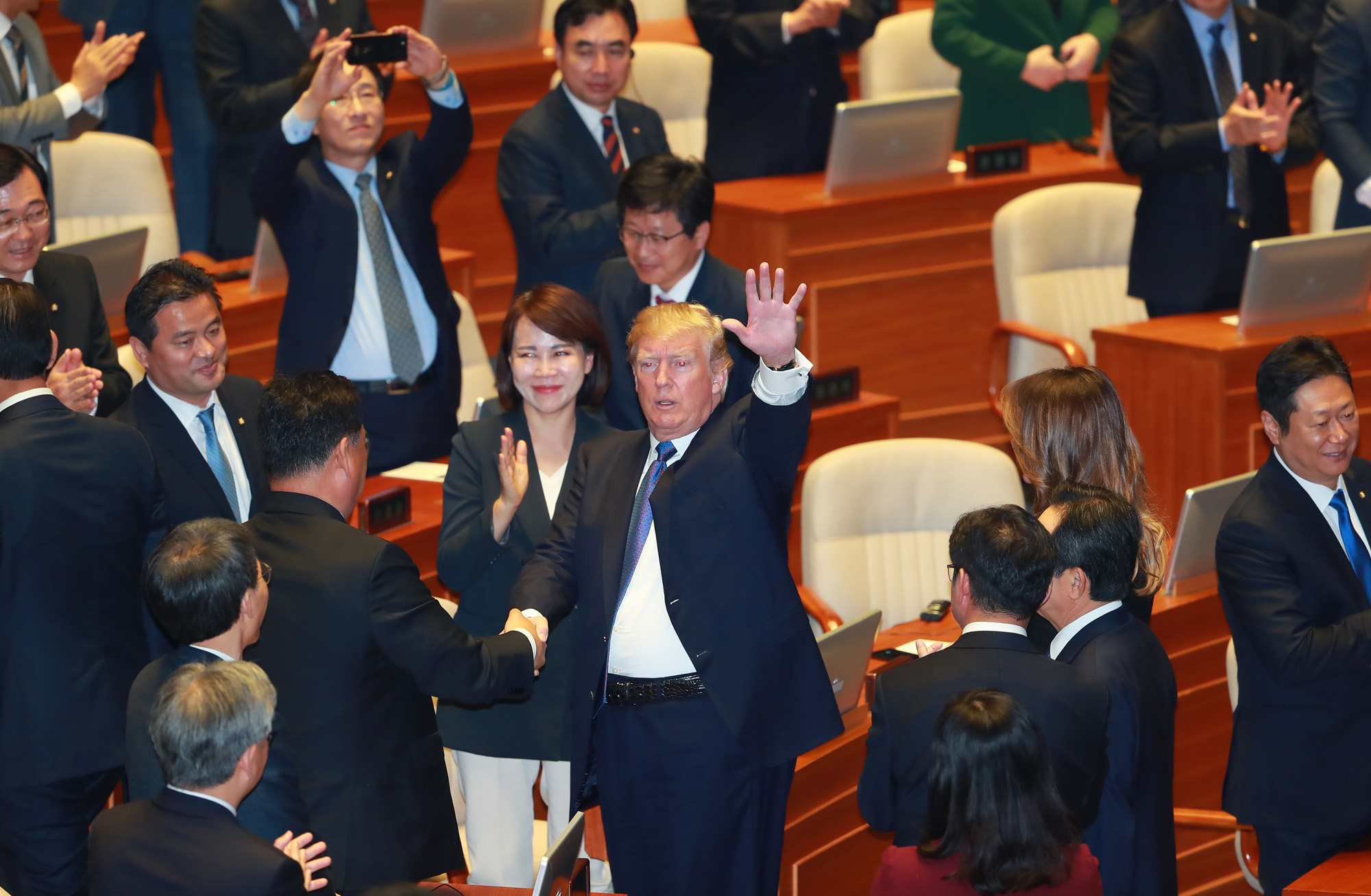 정치;국회;국회연설;미국대통령;도널드트럼프;멜라니아;트럼프연설