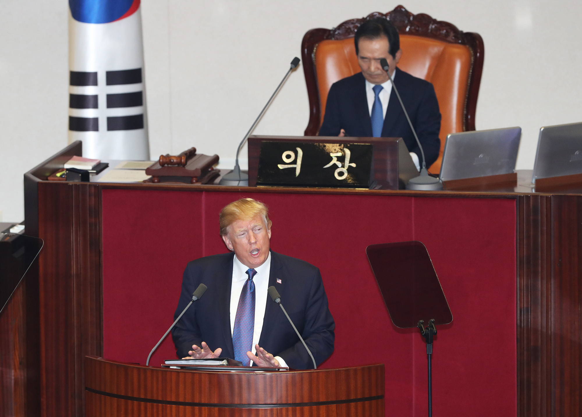 정치;국회;국회연설;미국대통령;도널드트럼프;멜라니아;트럼프연설