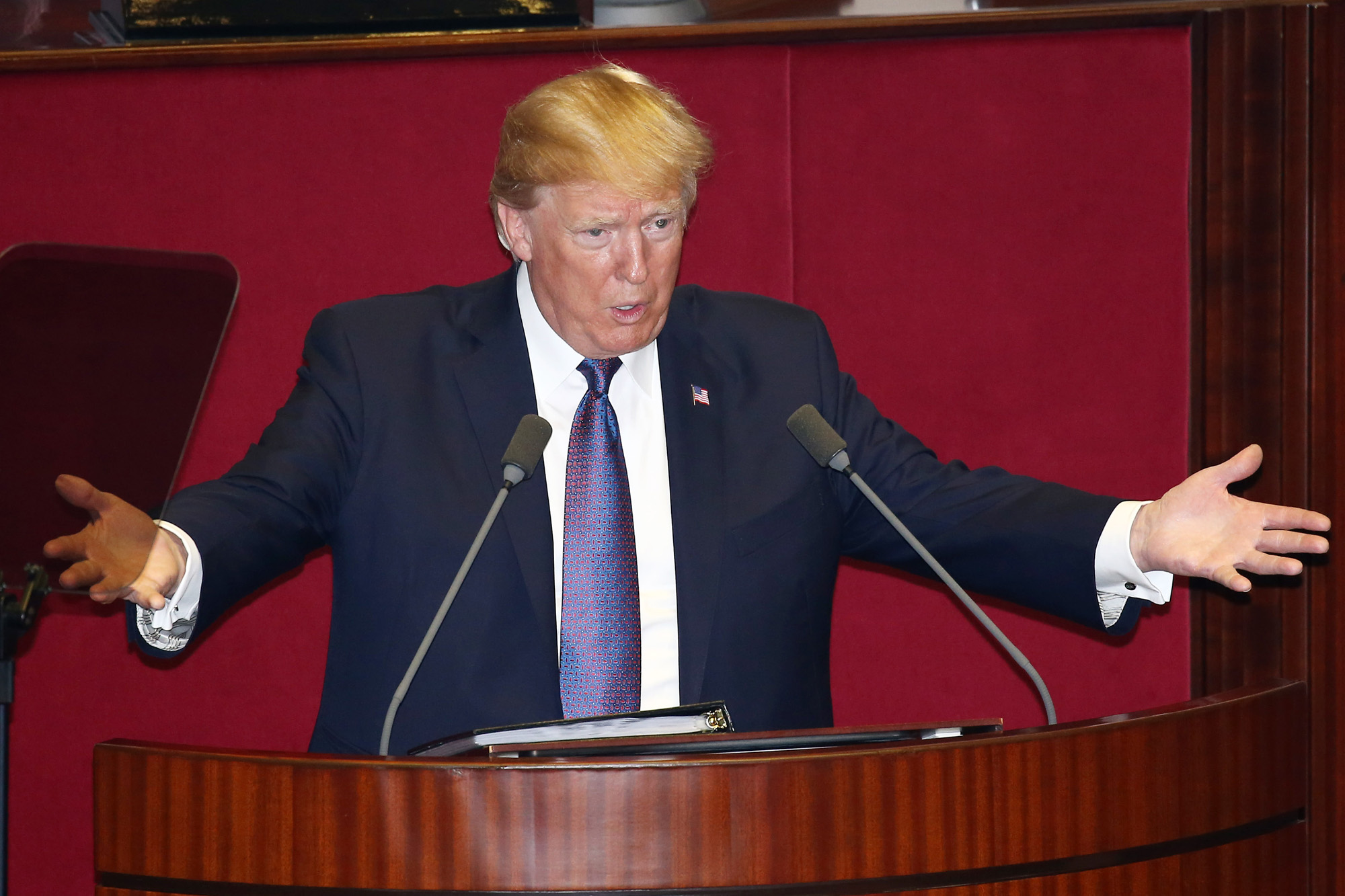 정치;국회;국회연설;미국대통령;도널드트럼프;멜라니아;트럼프연설