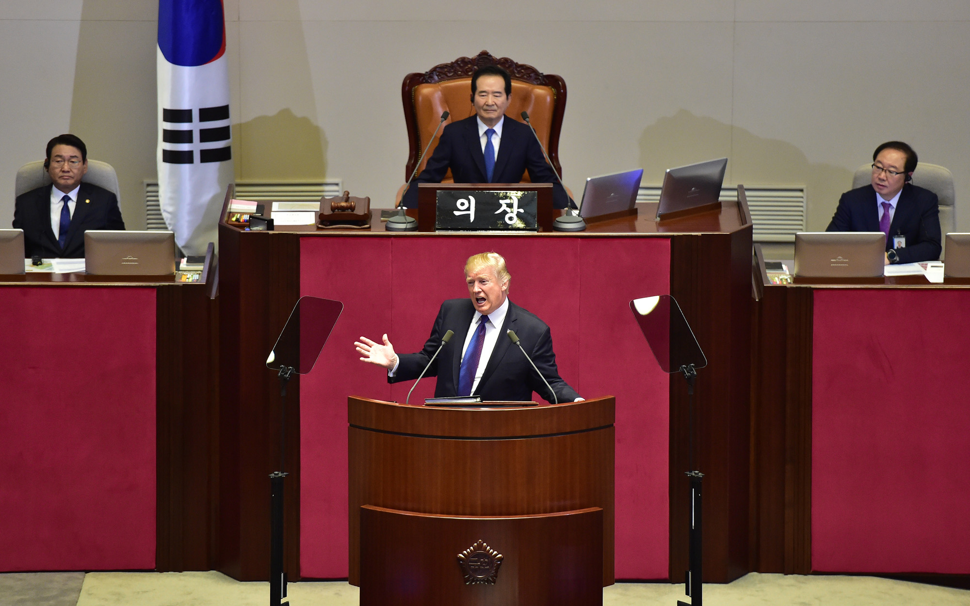 정치;국회;국회연설;미국대통령;도널드트럼프;멜라니아;트럼프연설