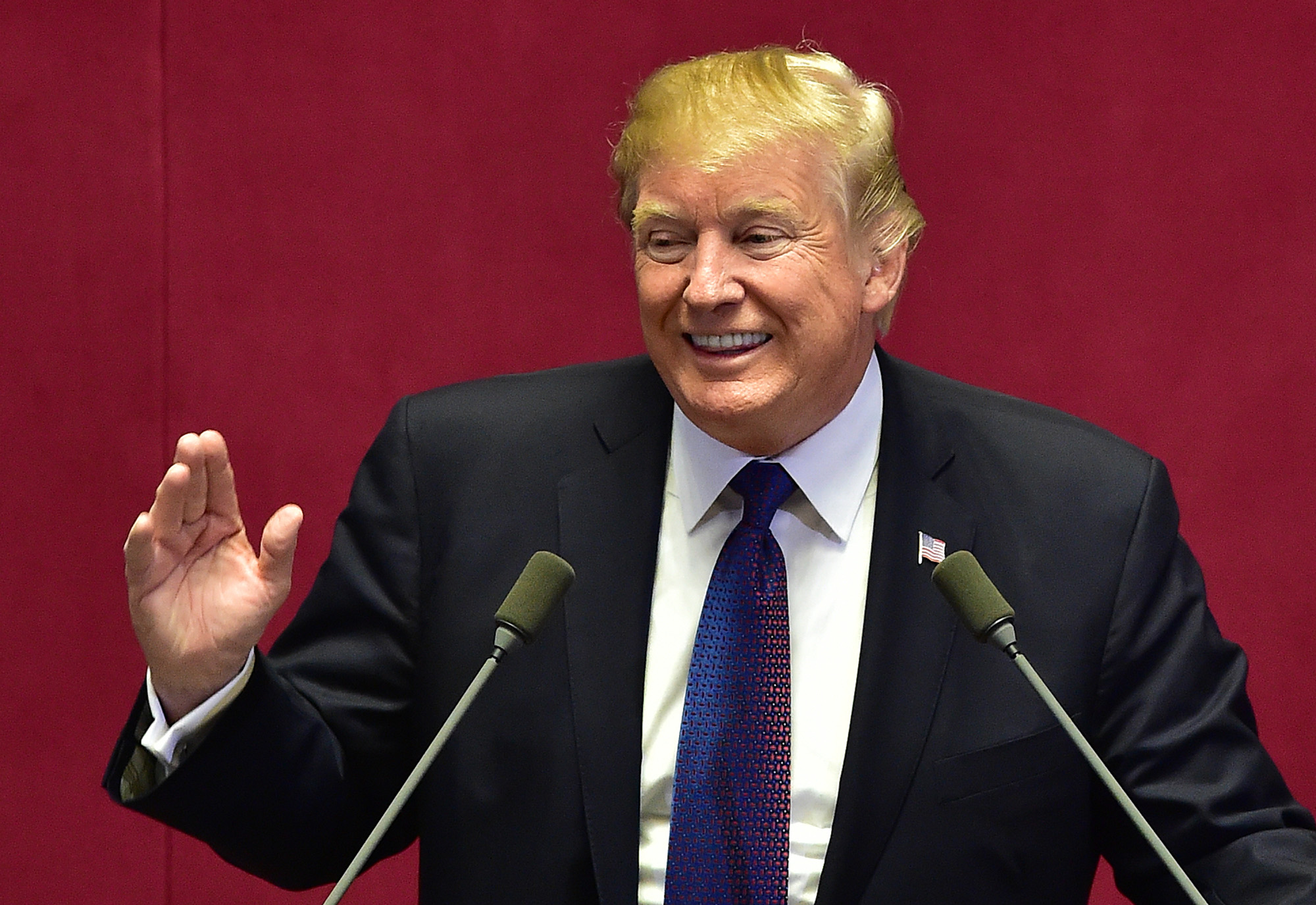 정치;국회;국회연설;미국대통령;도널드트럼프;멜라니아;트럼프연설