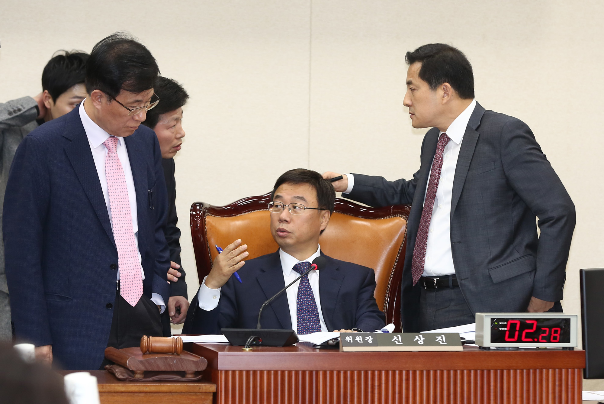 정치;국회;과학기술정보방송통신위원회;신상진