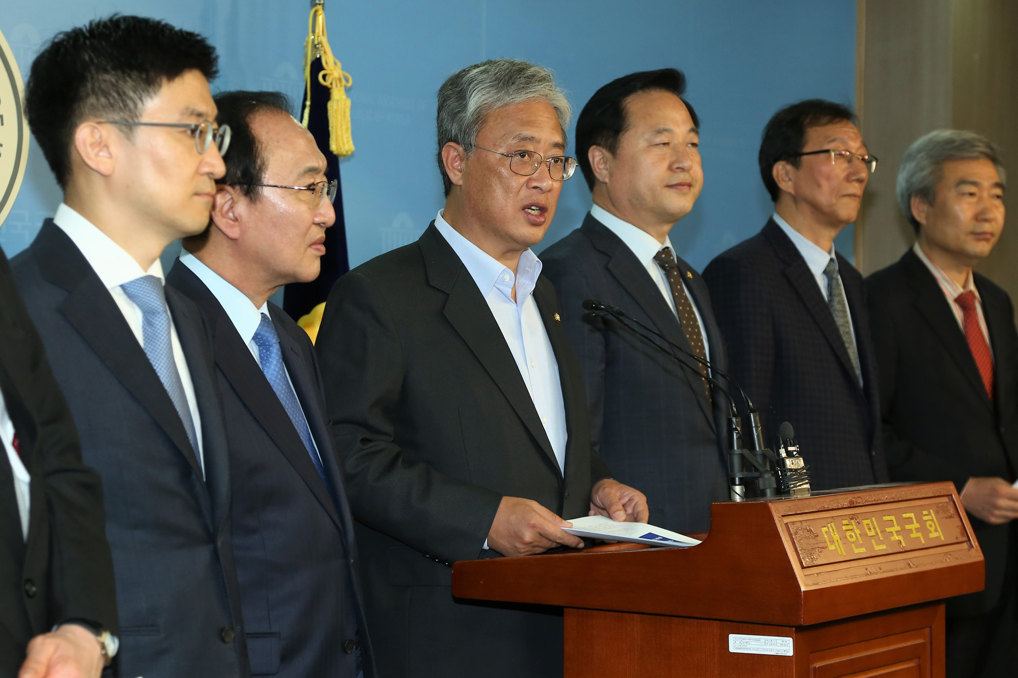 정치;국회;지방분권개헌국회추진단;김두관;김세연;노회찬;유성엽