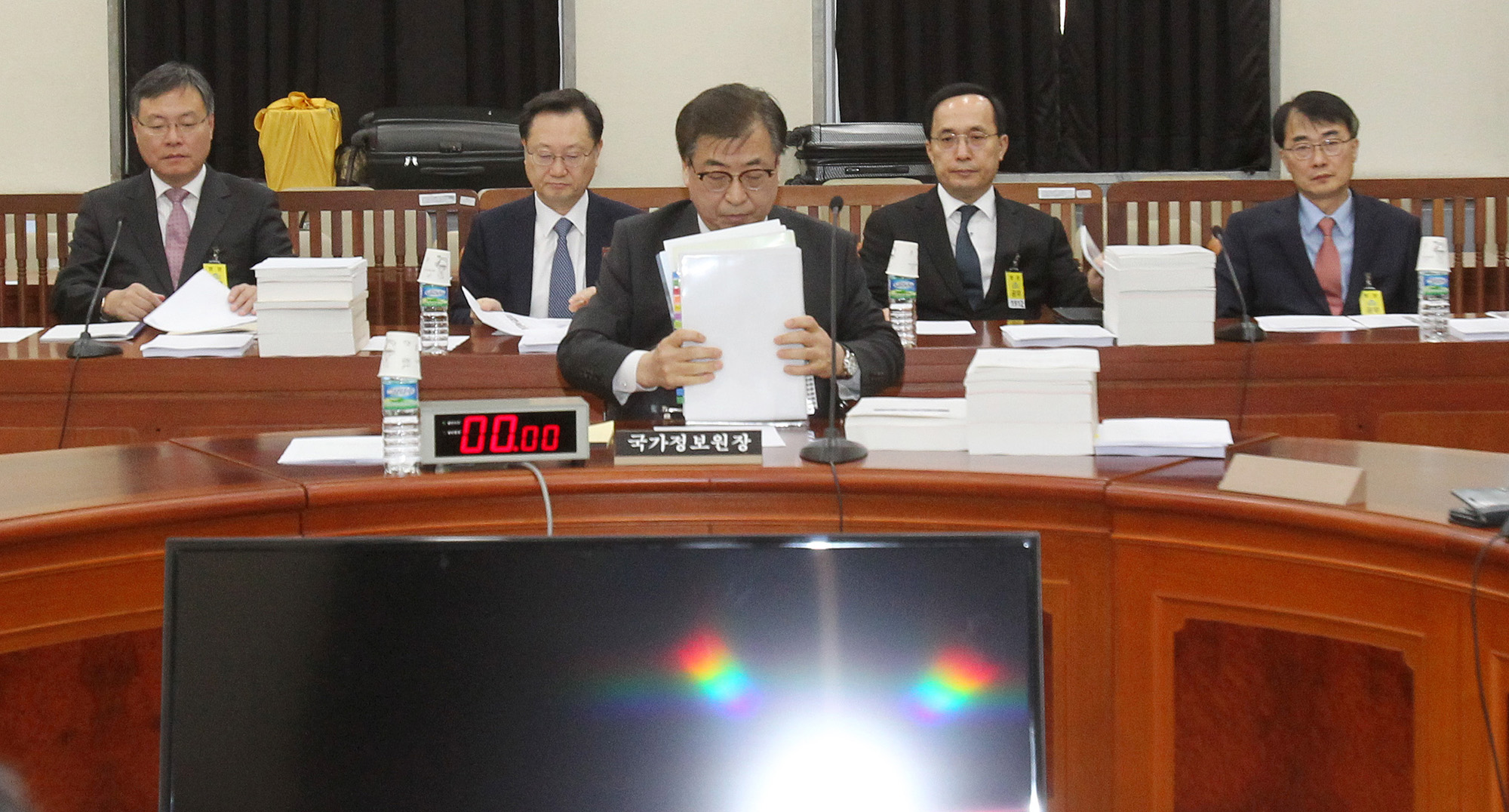 정치;국회;정보위원회;서훈;국정원장;국가정보원