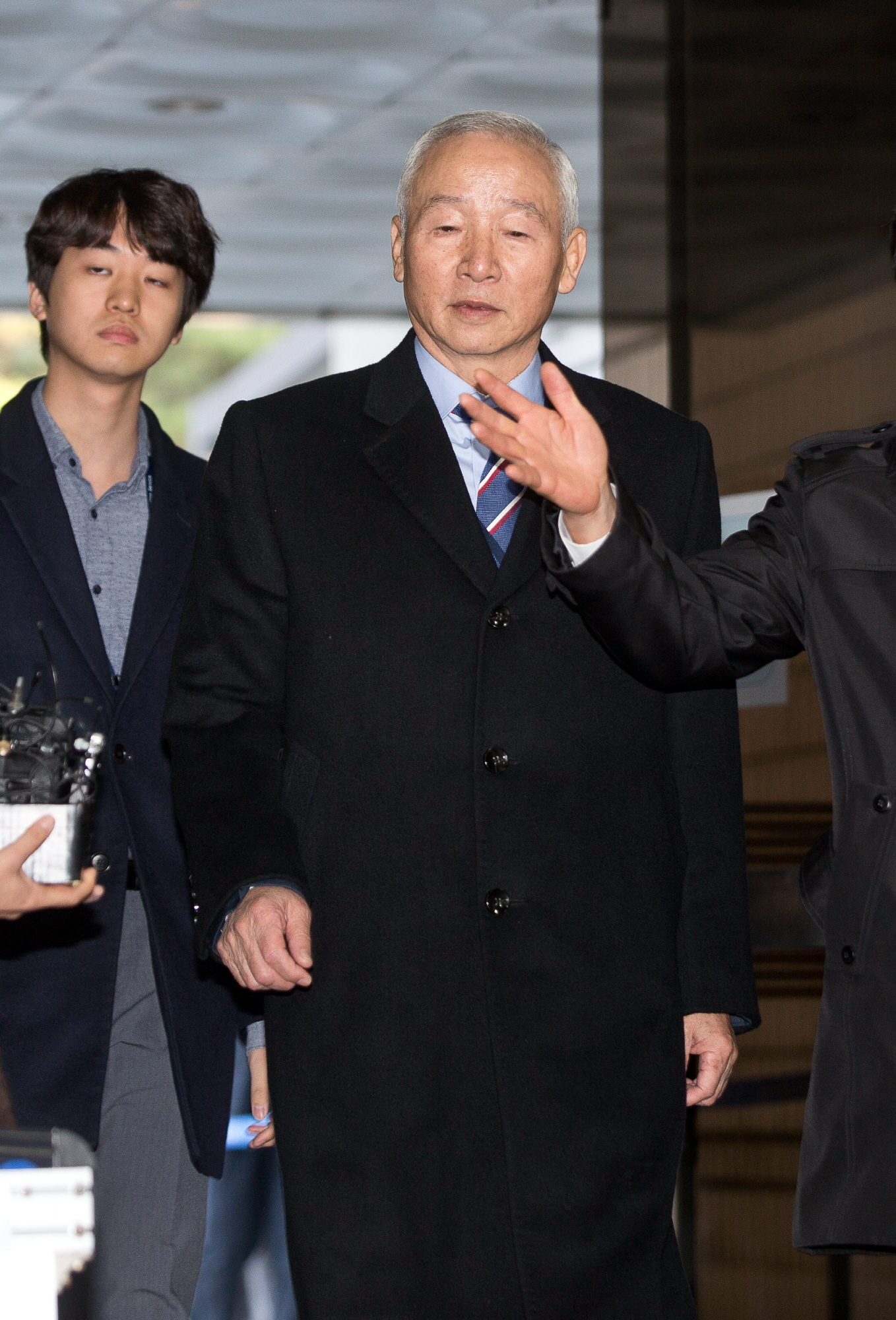 남재준;이병호;신동빈