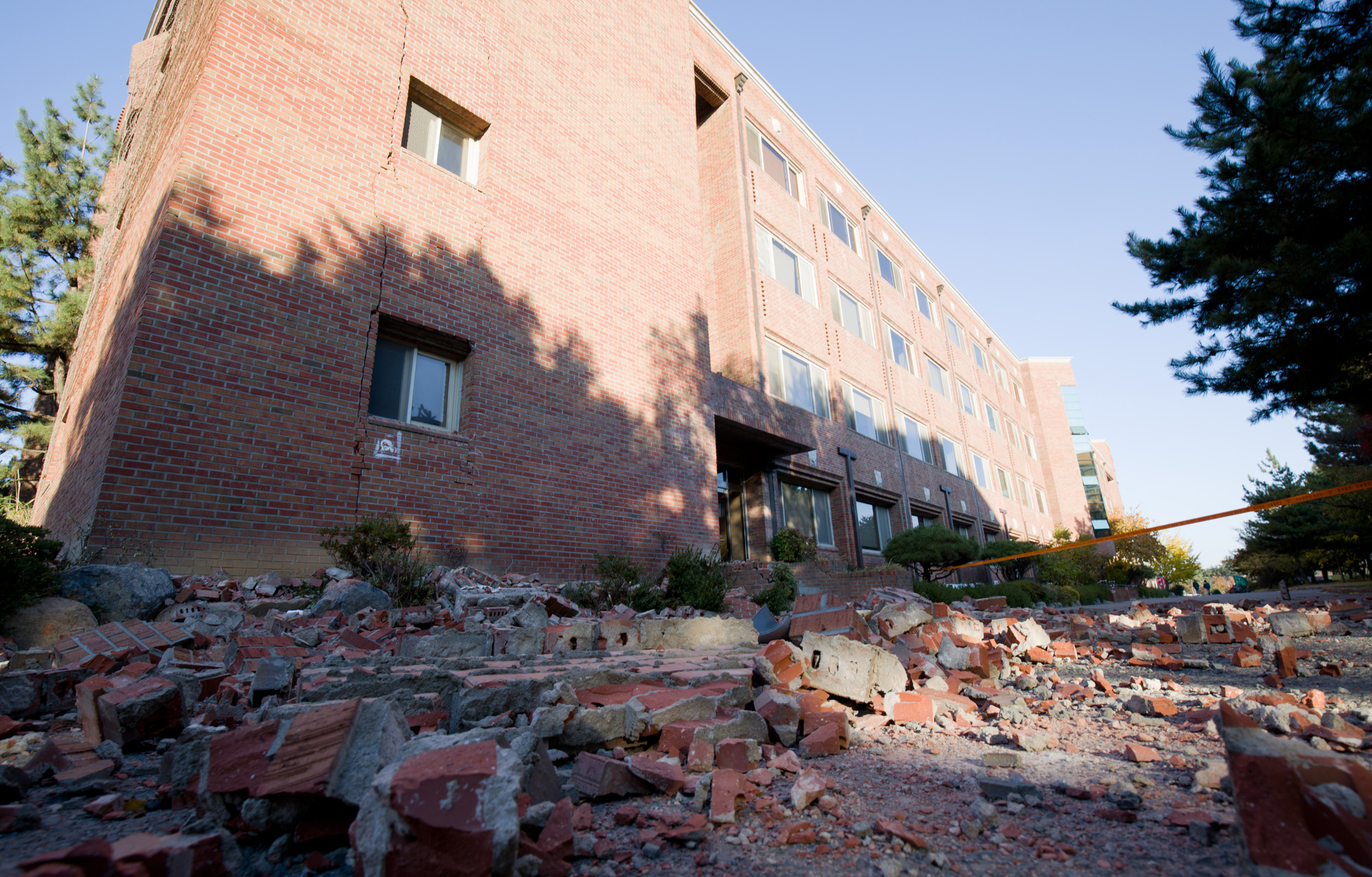 포항;한동대;지진건물