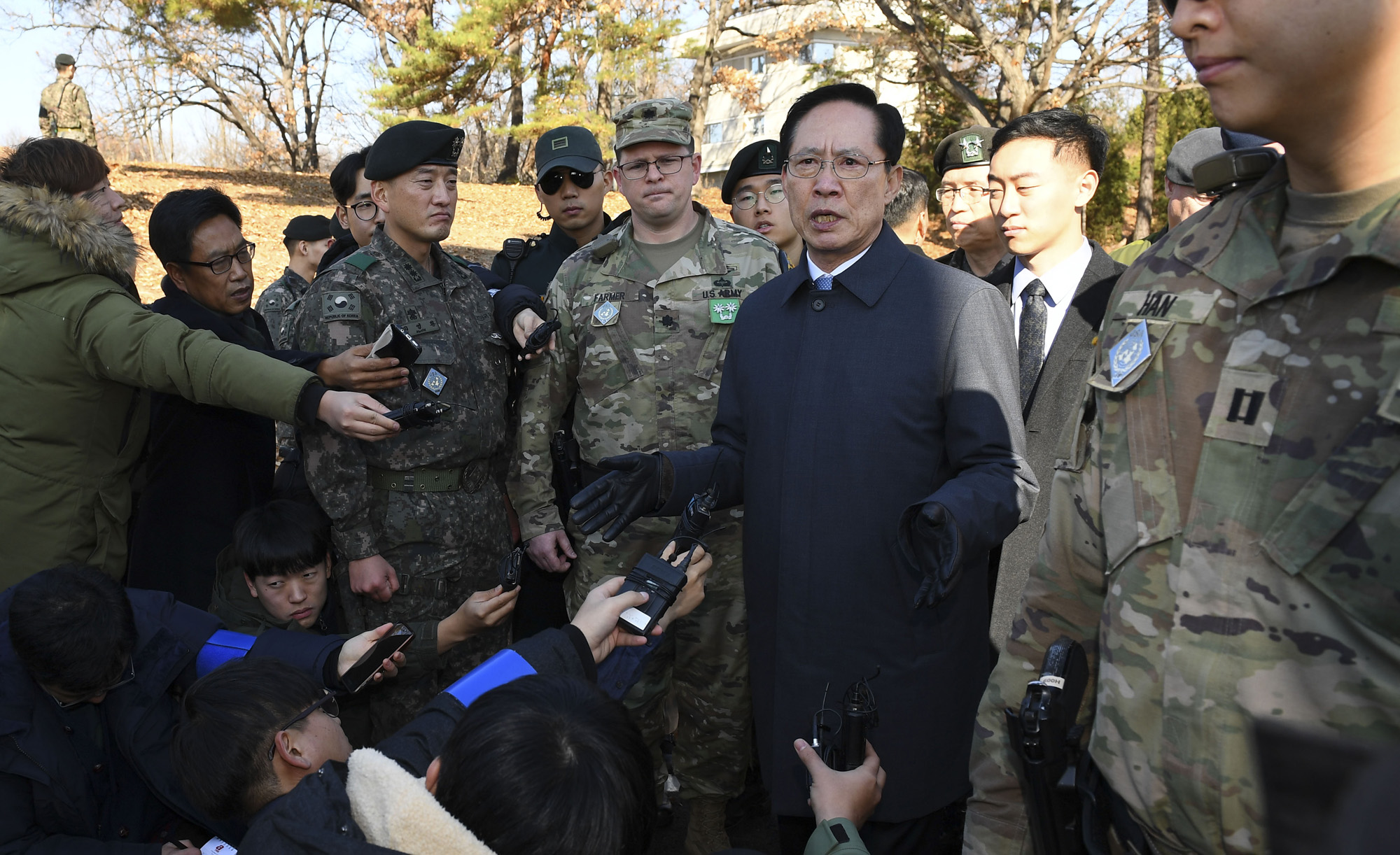 국방부장관;송영무;북한군귀순;판문점;JSA