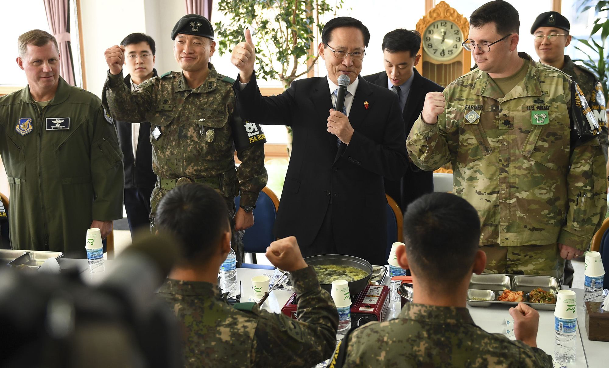국방부장관;송영무;북한군귀순;판문점;JSA
