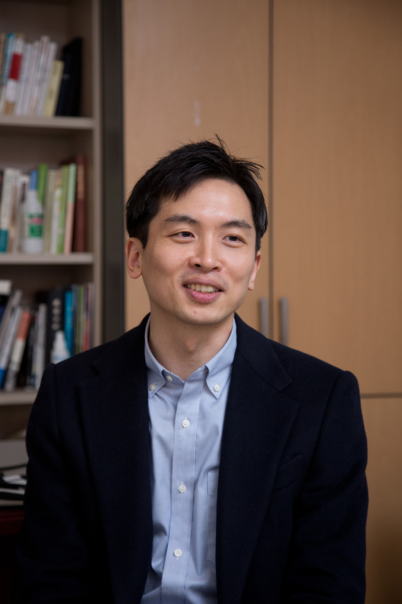 경게;기업;프랜차이즈;가게;골목가게;작은가게;홍대