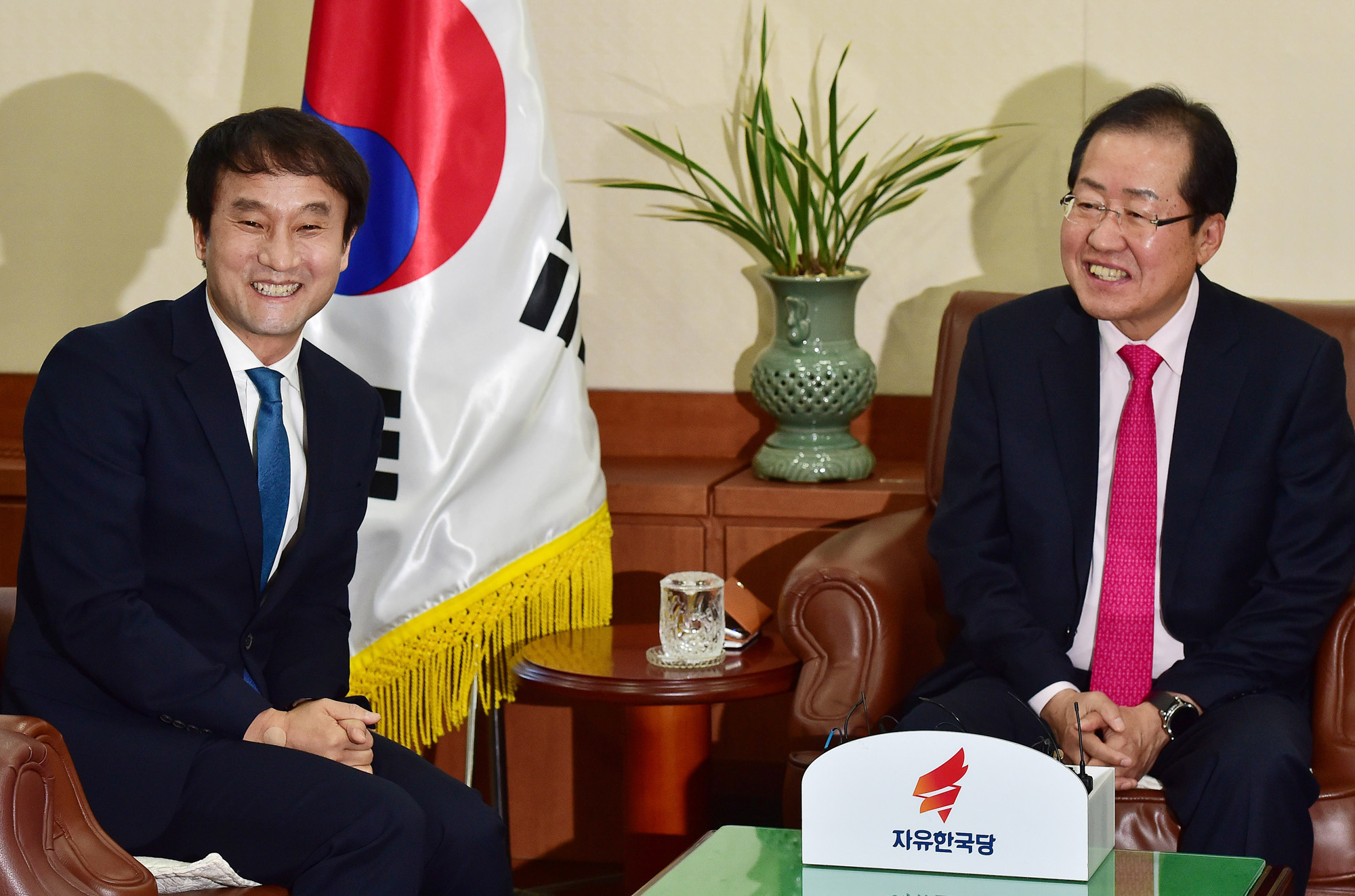 정치;국회;한병도;정무수석;홍준표