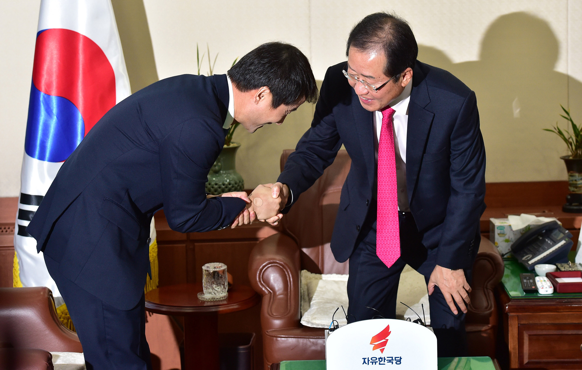 정치;국회;한병도;정무수석;홍준표