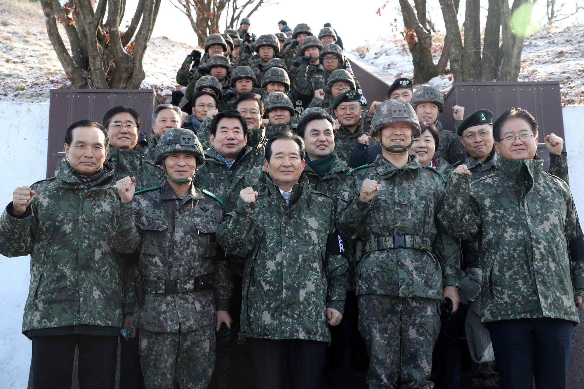 정세균;국회사진취재단;백골부대