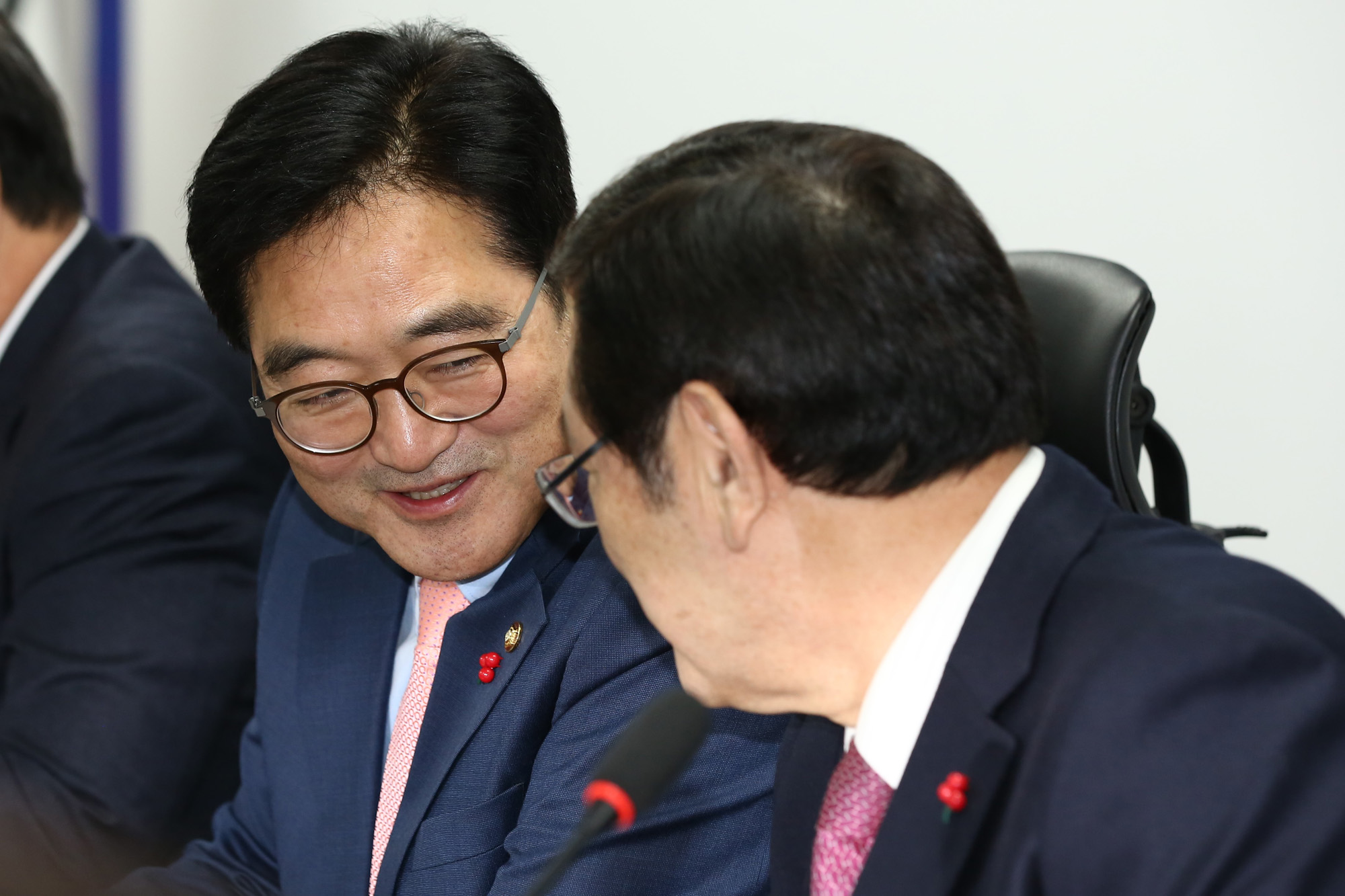 정치;국회;당정청협의;우원식;이용섭;김태년;일자리대책당정청협의