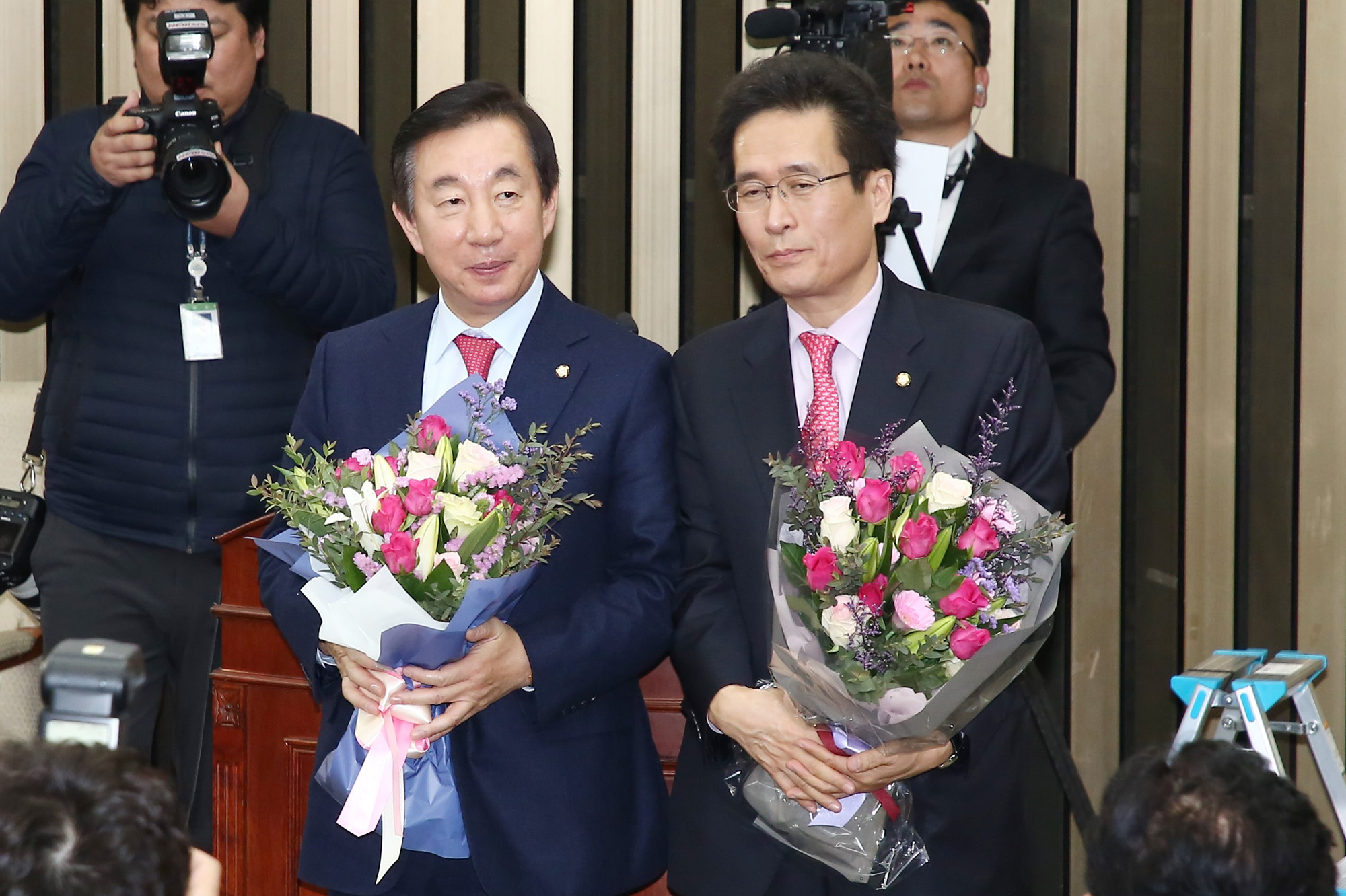 정치;국회;자유한국당;김성태;함진규