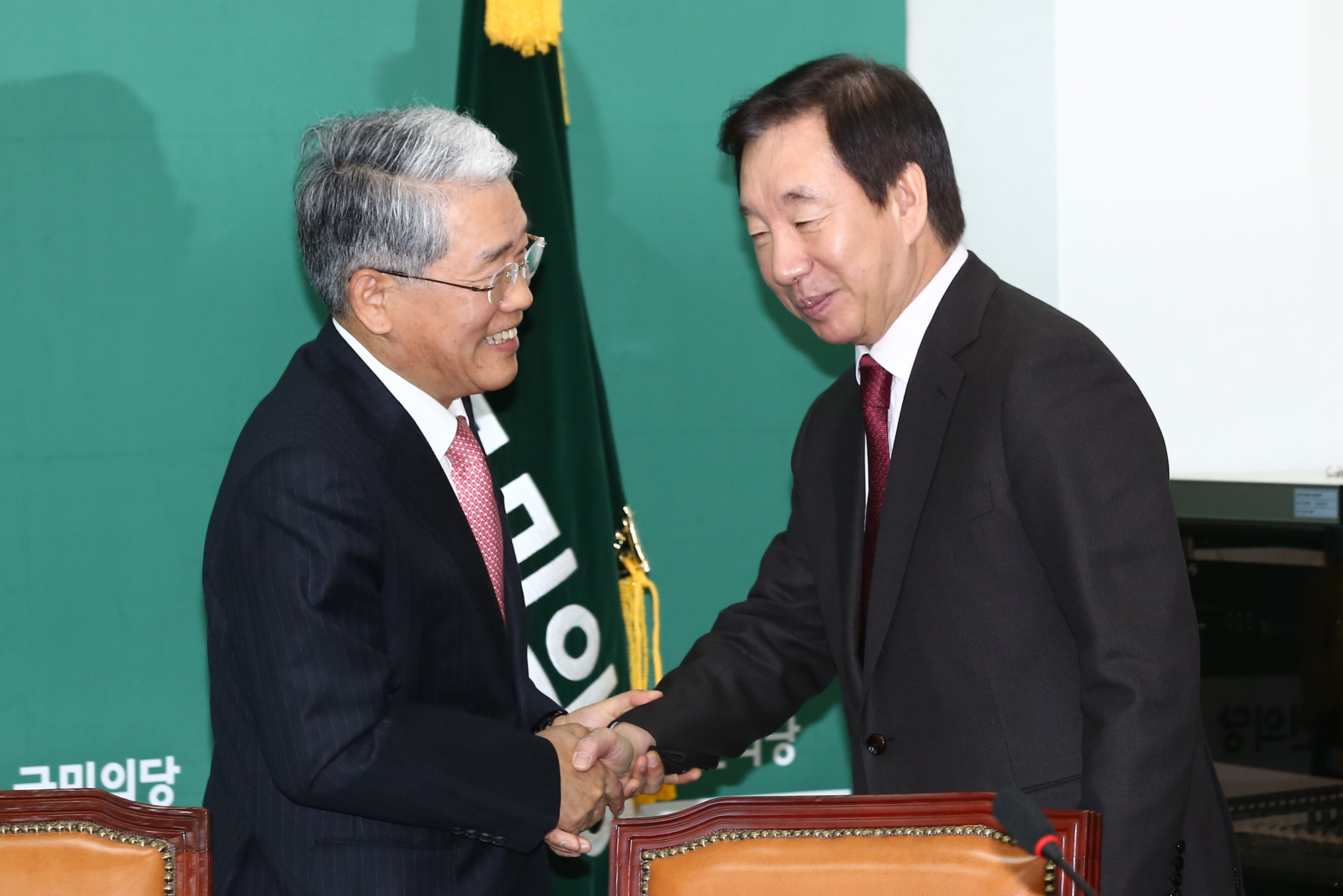 정치;국회;김성태;원내대표;김동철