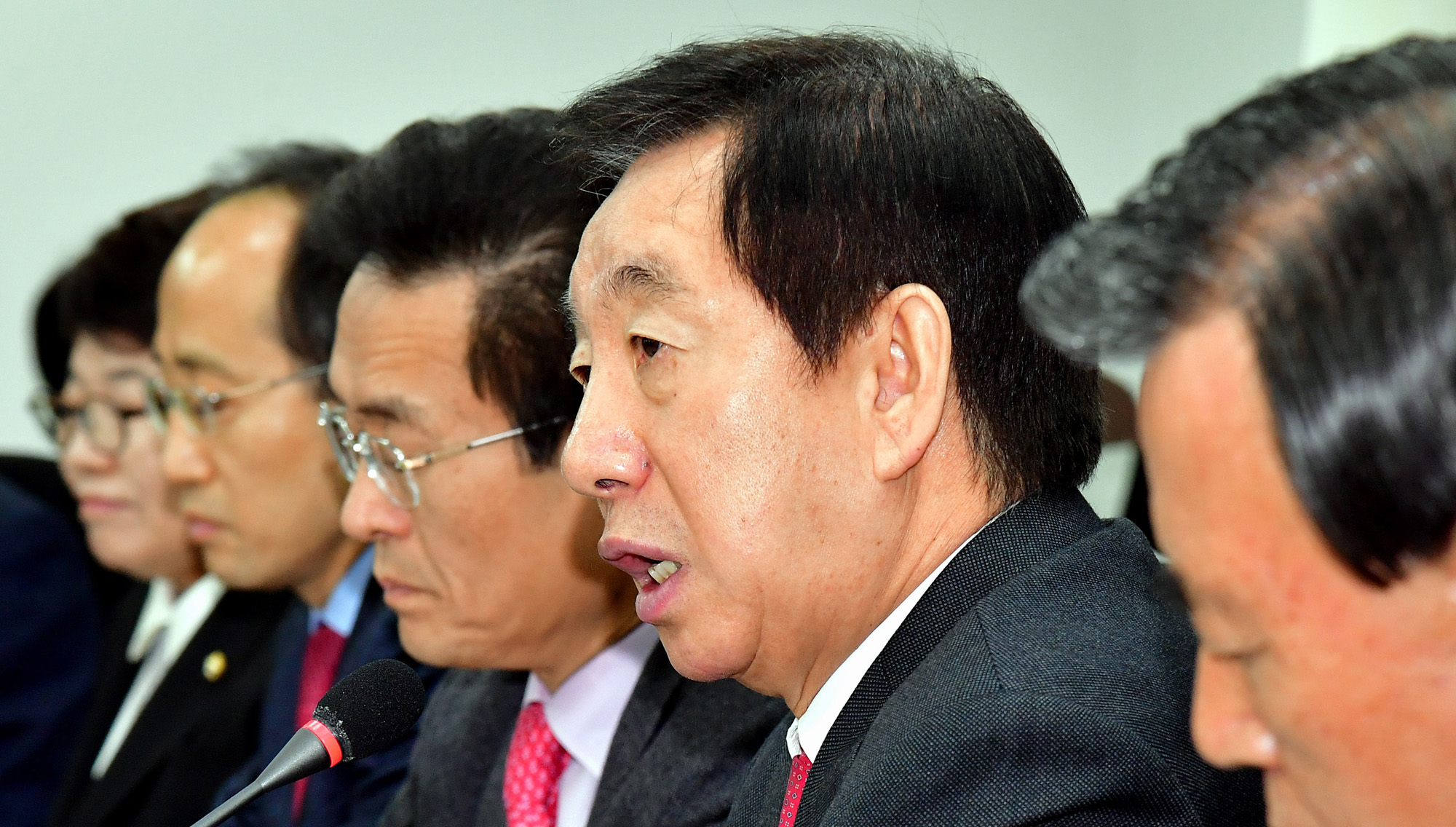 정치;국회;자유한국당;원내대책회의;김성태원내대표