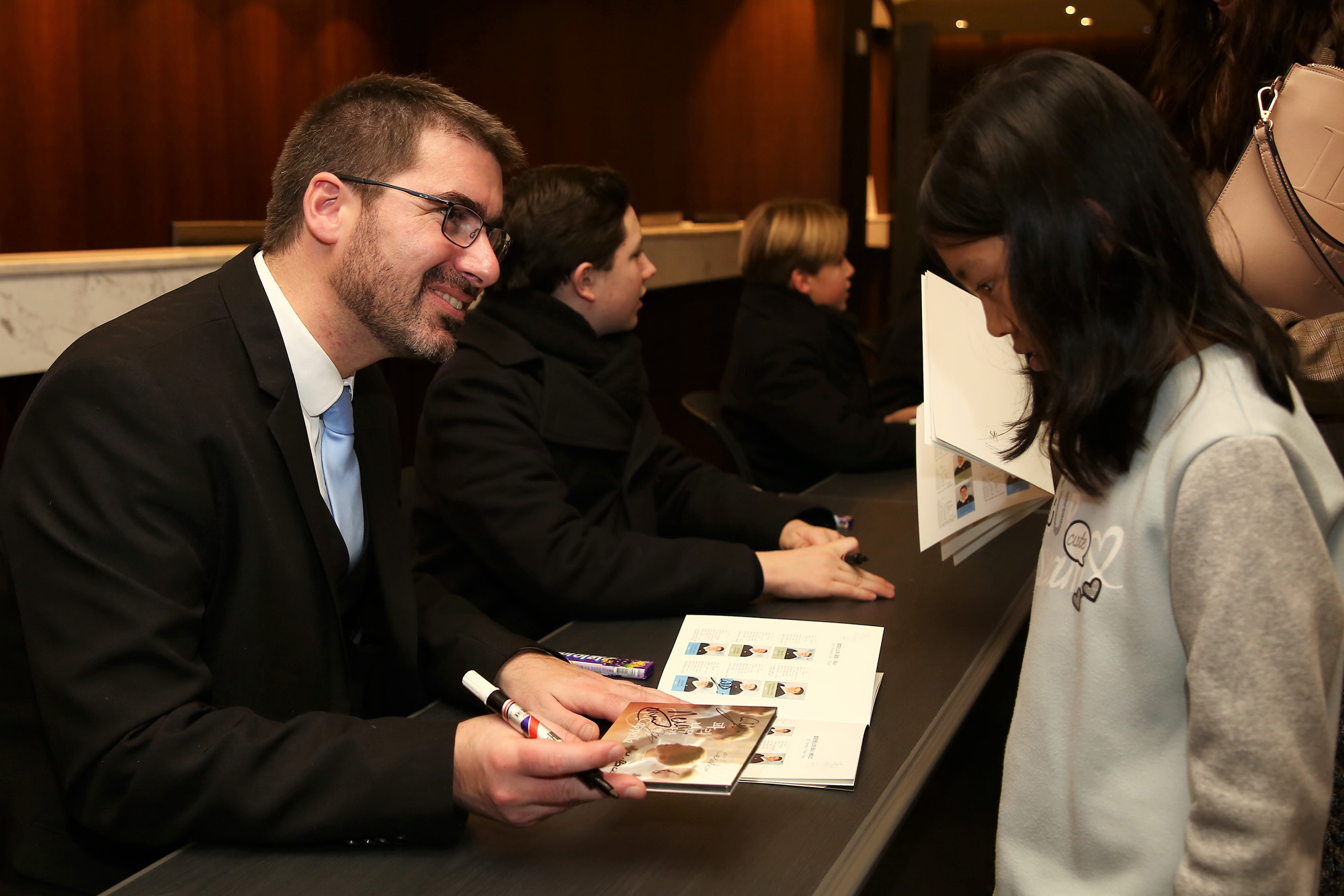 문화;파리나무십자가소년합창단;뱅상캐런