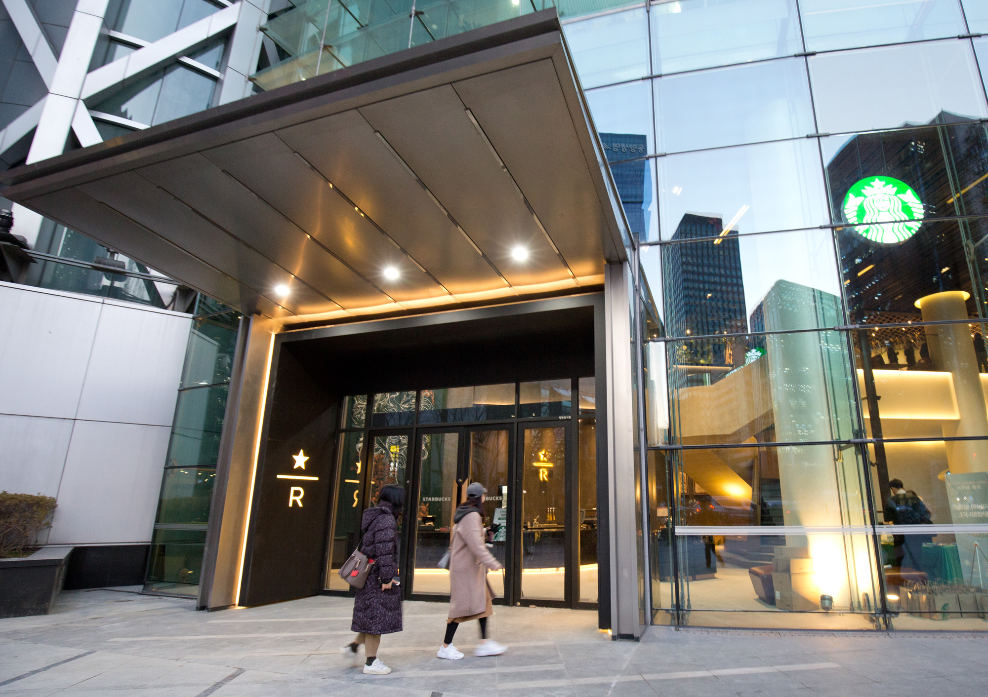 스타벅스;스벅;커피숍;티바나;스타벅스티바나