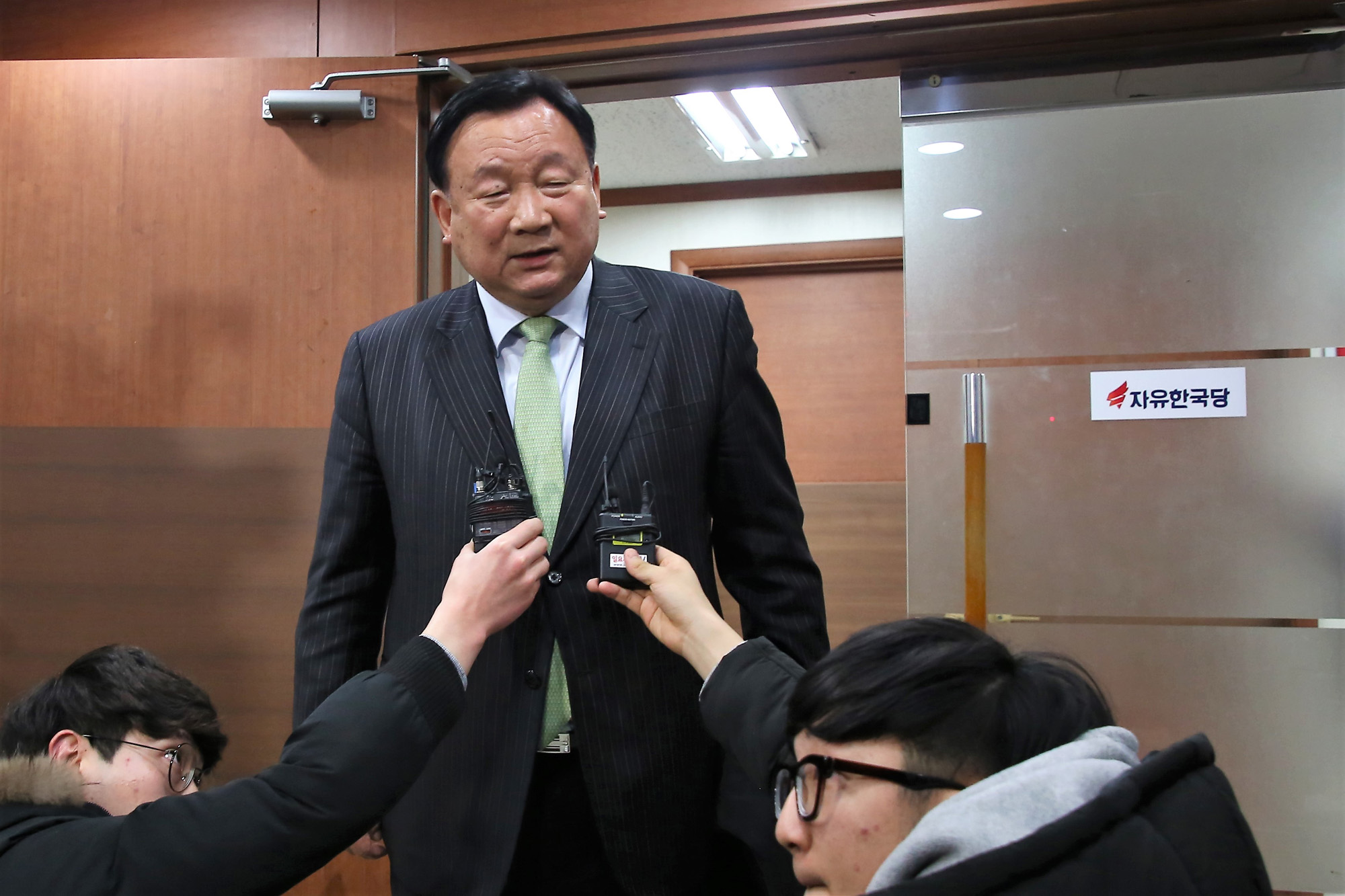 정치;자유한국당윤리위원회;류여해;류여해징계;정주택