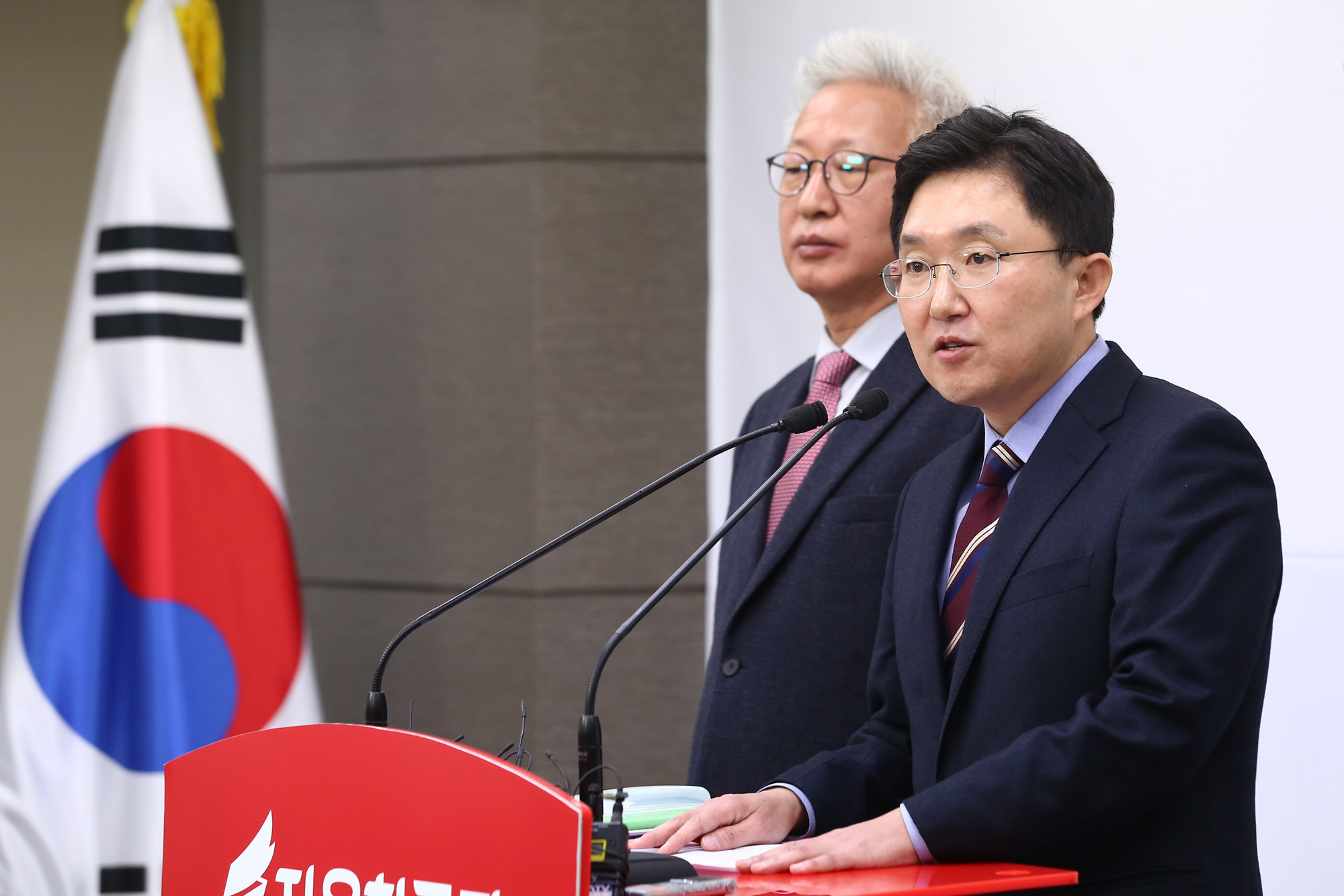정치;자유한국당;혁신위원장;김용태;류석춘