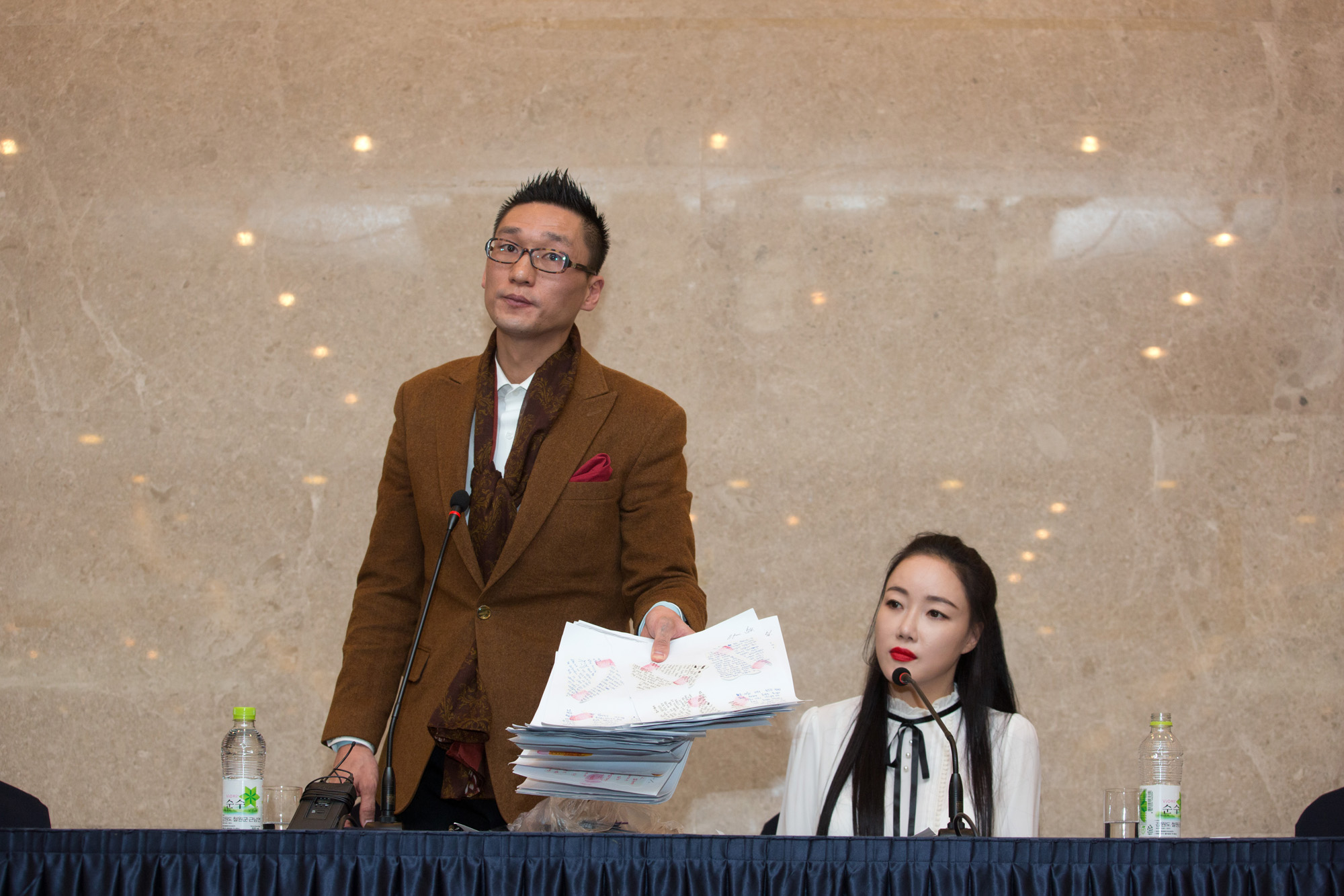 사회;연예;방송;기자회견