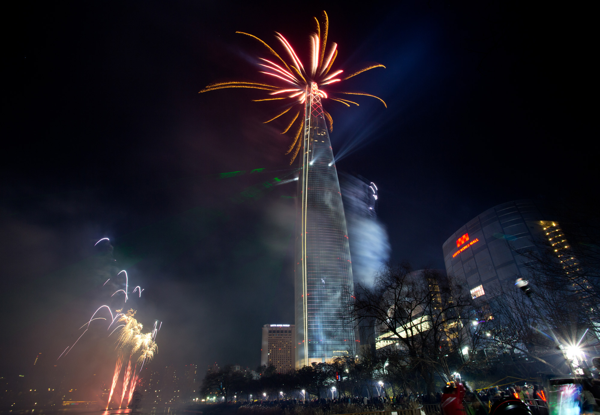 롯데월드타워;불꽃쇼;불꽃놀이