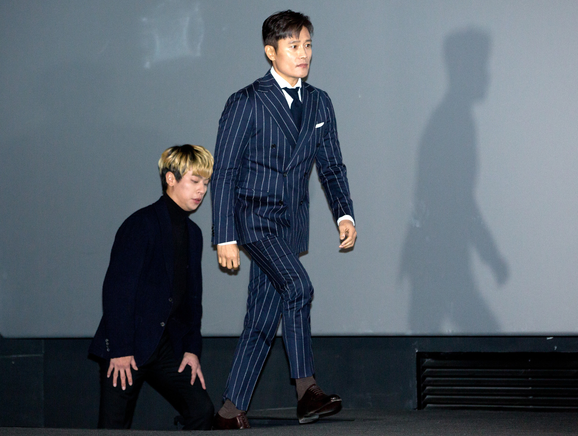 그것만이내세상;이병헌;윤여정;박정민