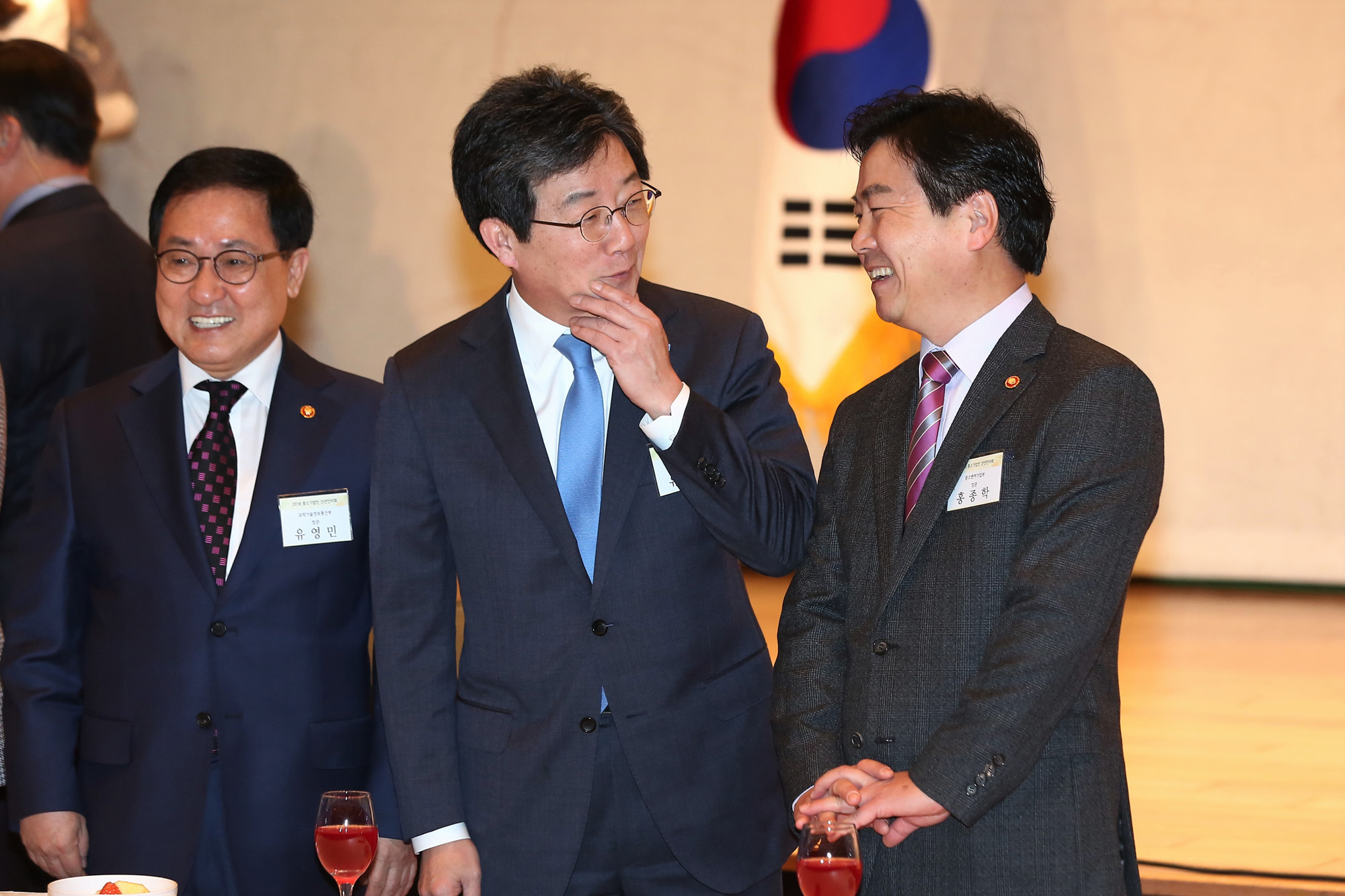 경제;중소기업중앙회;중소기업인신년인사회;이낙연국무총리;유승민;홍종학