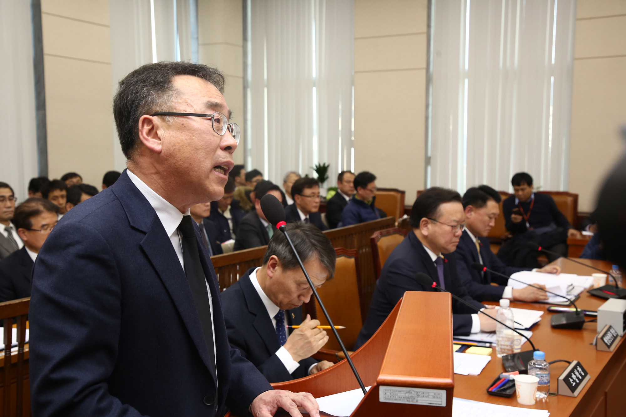 정치;국회;행정안전위원회;제천스포츠센터화재;류건덕